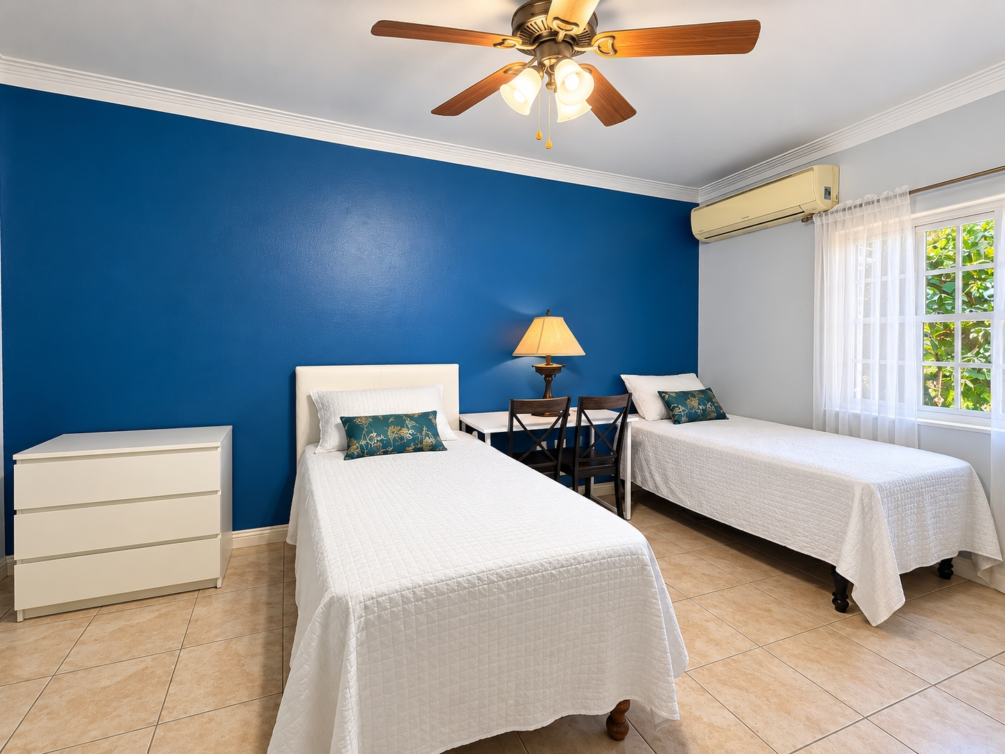 Apartment For Rent: SEAVIEW AVENUE, Kingston 6 | $1,800 photo 16