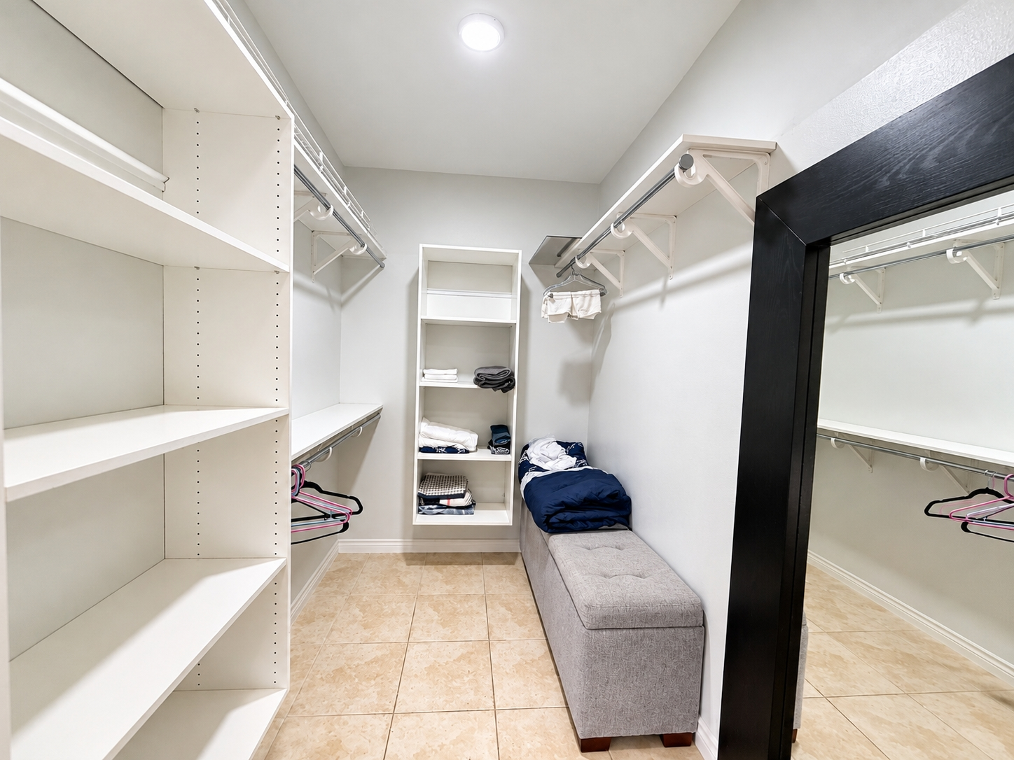 Apartment For Rent: SEAVIEW AVENUE, Kingston 6 | $1,800 photo 24
