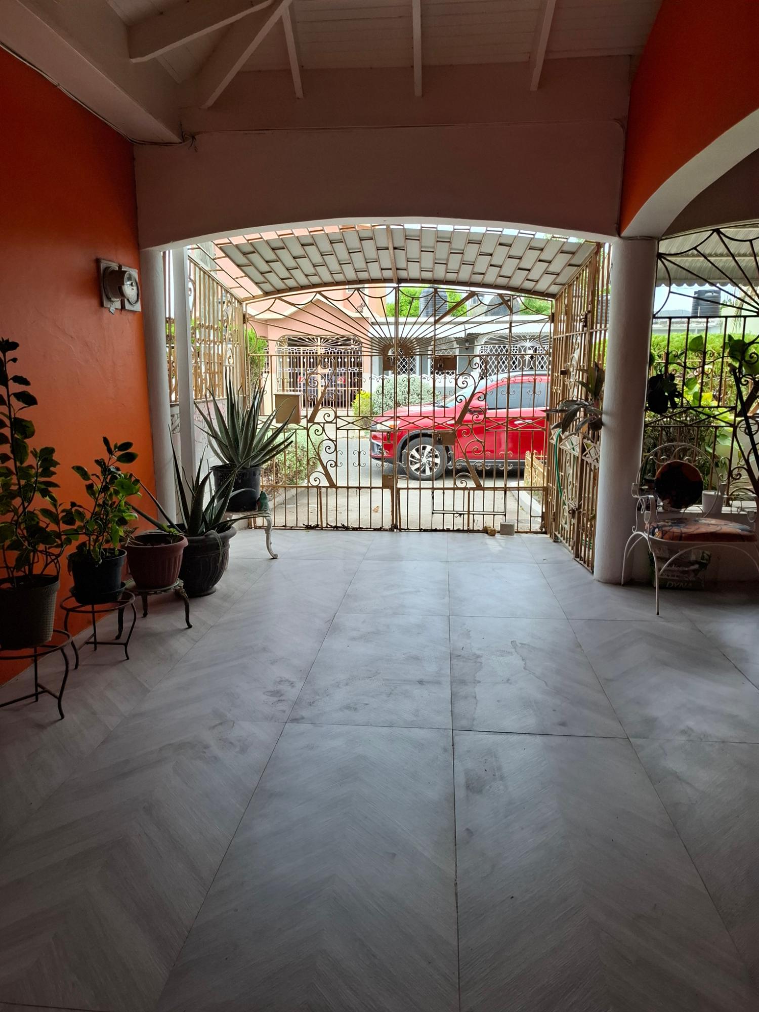 House For Sale: NORTH WEST 10TH STREET, Sandown Park | $25,000,000 photo 20