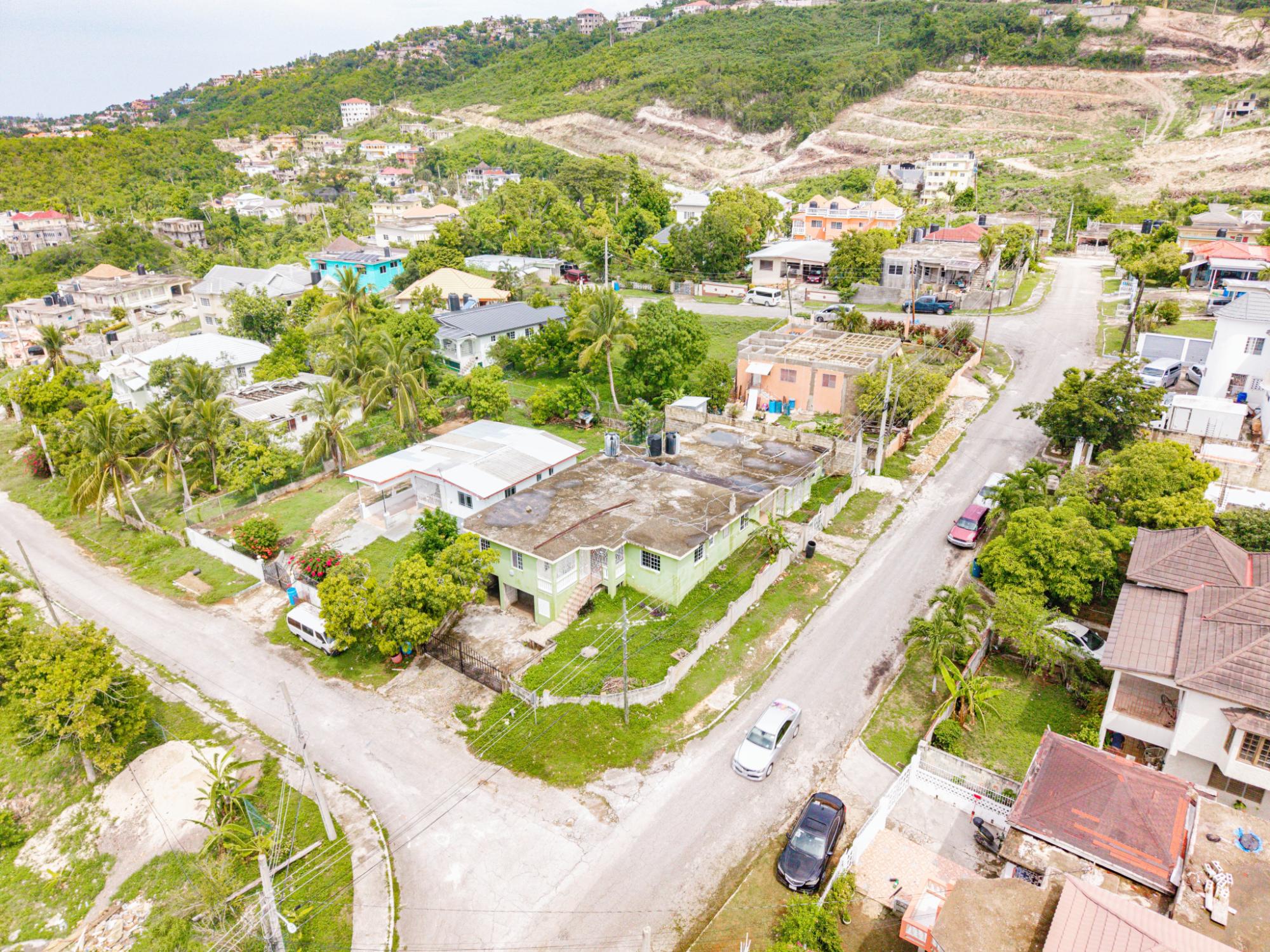House For Sale: PASTURE CLOSE, Porto Bello Heights | $50,000,000 photo 8