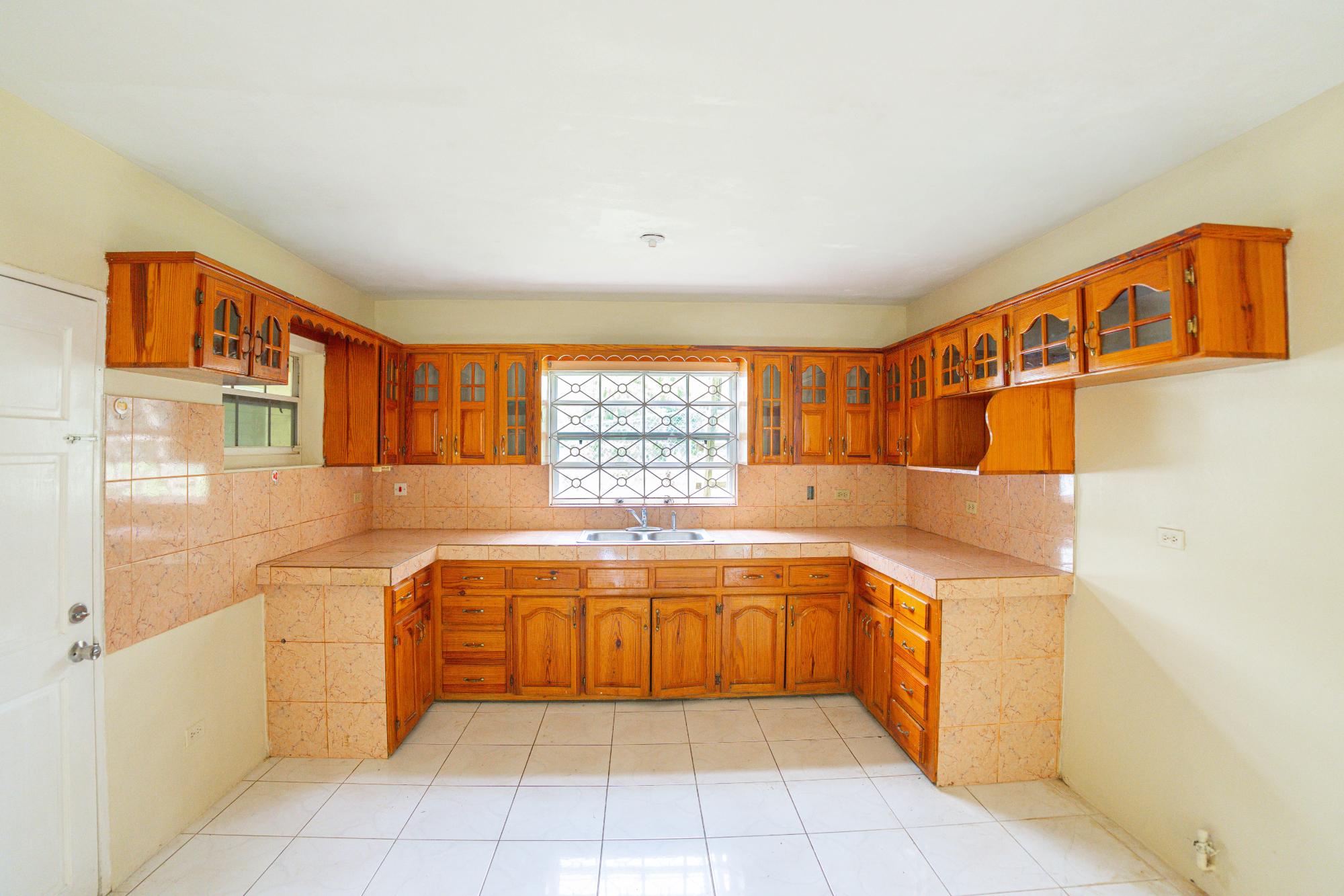 House For Sale: PASTURE CLOSE, Porto Bello Heights | $50,000,000 photo 12