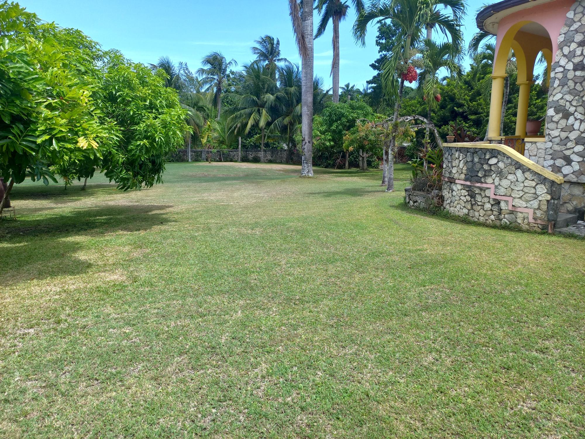 House For Sale: TOWER HILL, TOWER ISLE, Tower Isle | $900,000 photo 7