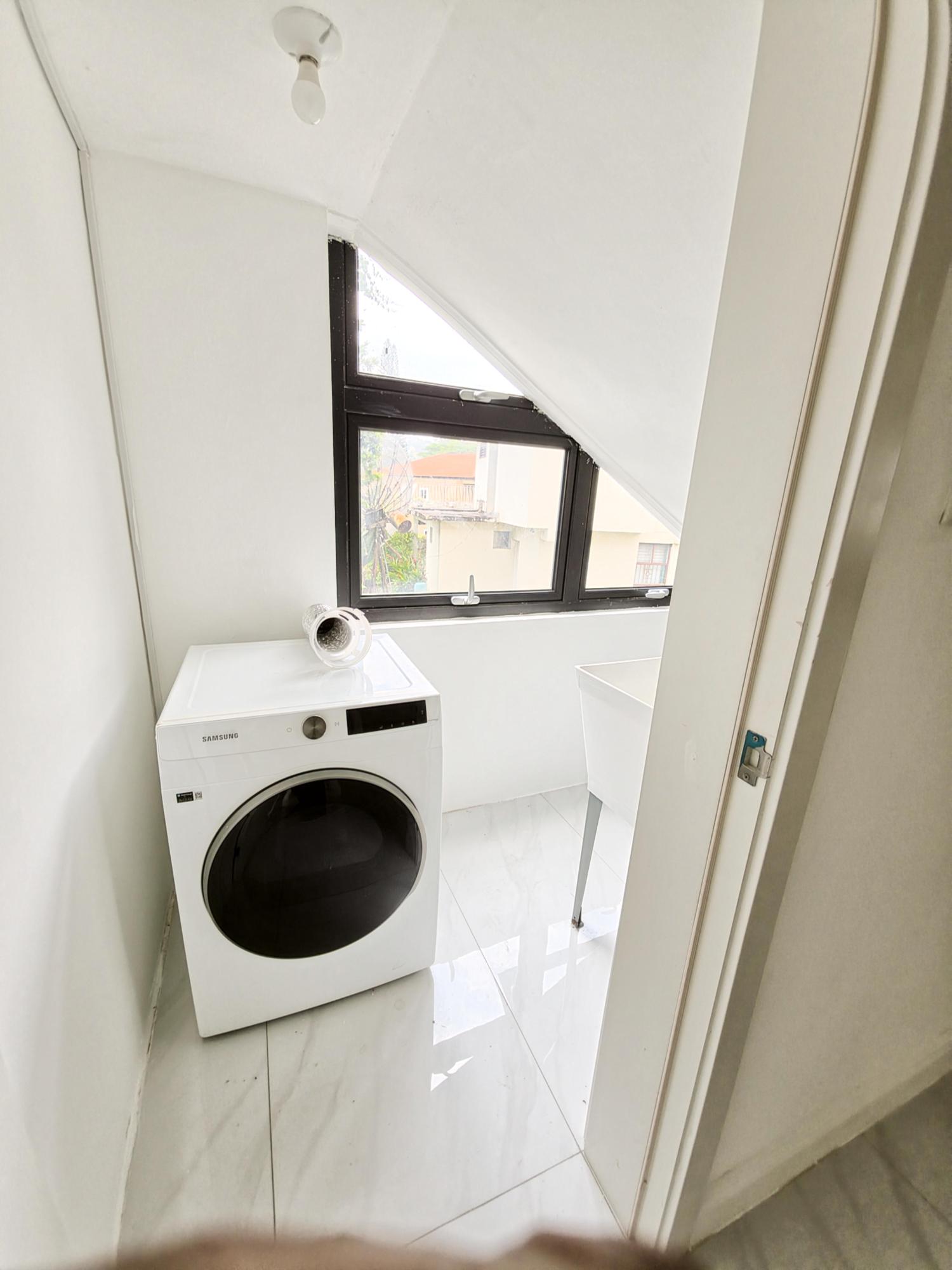 Apartment For Rent: BRIDGEMOUNT DRIVE, Kingston 8 | $1,500 photo 8