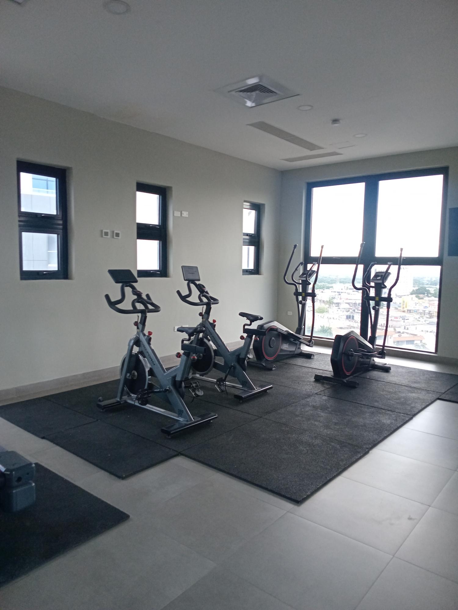 Apartment For Rent: WATERLOO AVENUE, Kingston 10 | $2,400 photo 4