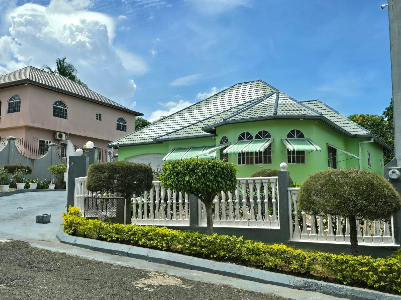 House For Sale: CLOVER WOOD, CLOVER WAY, Mandeville | $60,000,000 photo 4