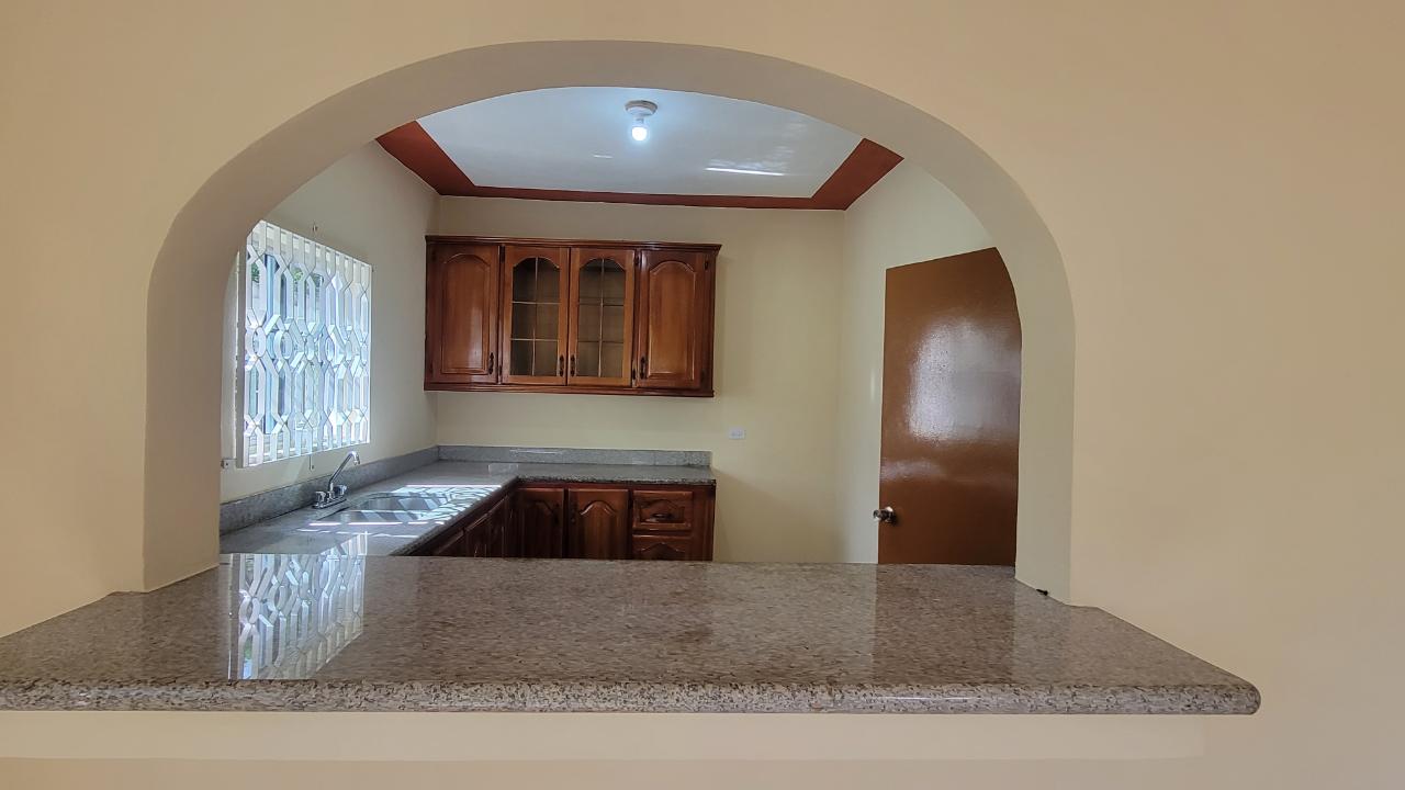 House For Rent: CLAREMONT HEIGHTS, Old Harbour | $70,000 photo 5