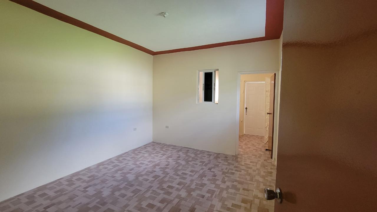 House For Rent: CLAREMONT HEIGHTS, Old Harbour | $70,000 photo 8