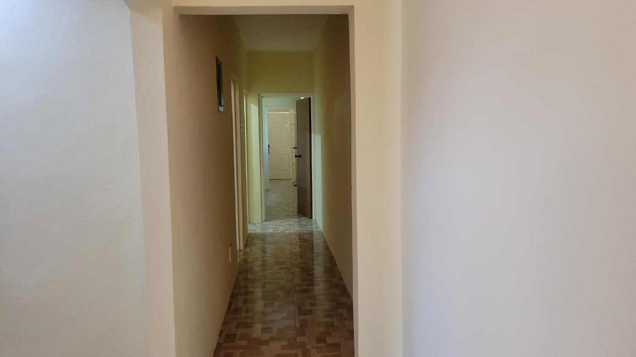 House For Rent: CLAREMONT HEIGHTS, Old Harbour | $70,000 photo 11