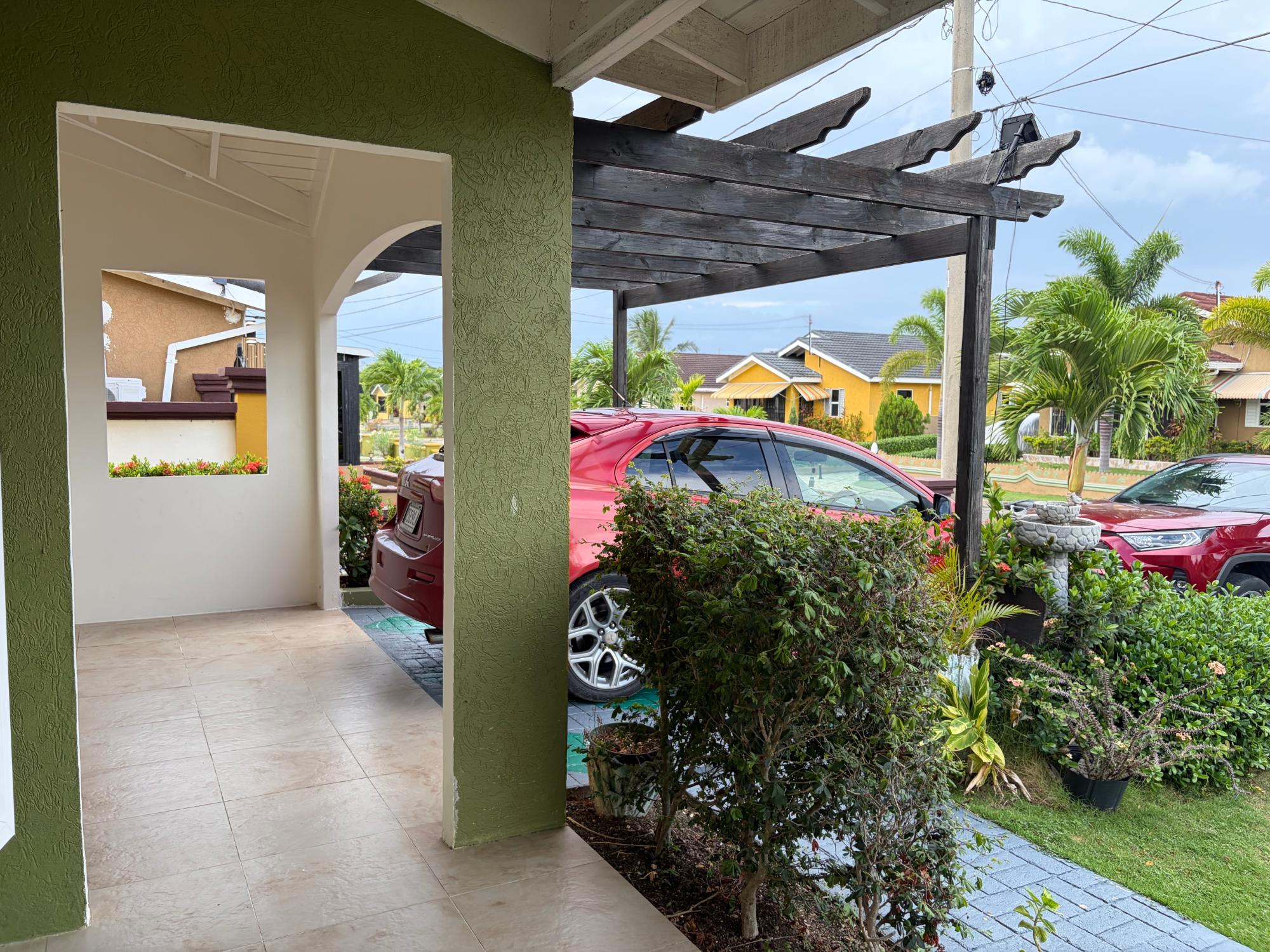 House For Rent: DRAX HALL MANOR, Drax Hall Estate | $1,400 photo 3