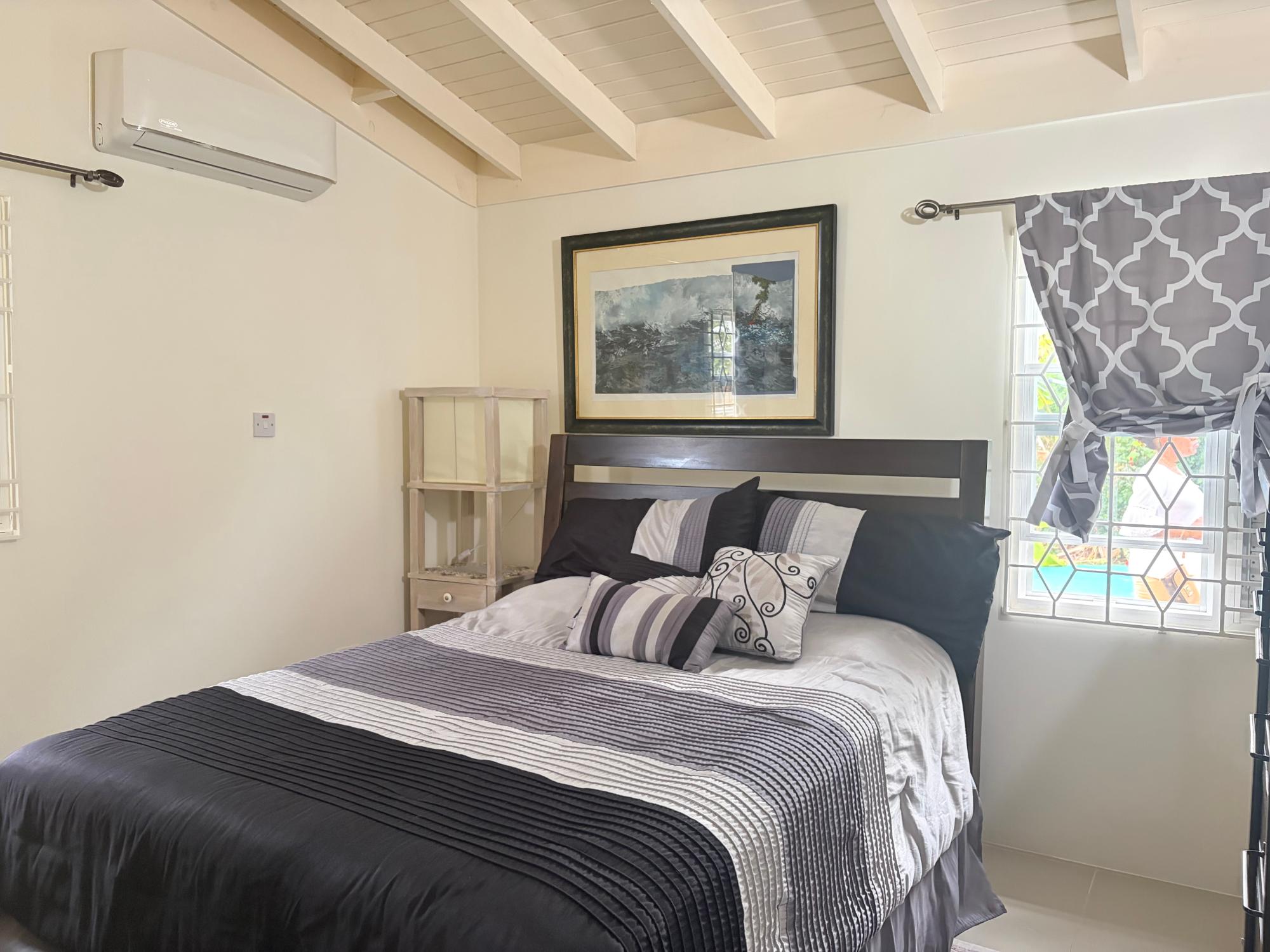 House For Rent: DRAX HALL MANOR, Drax Hall Estate | $1,400 photo 16
