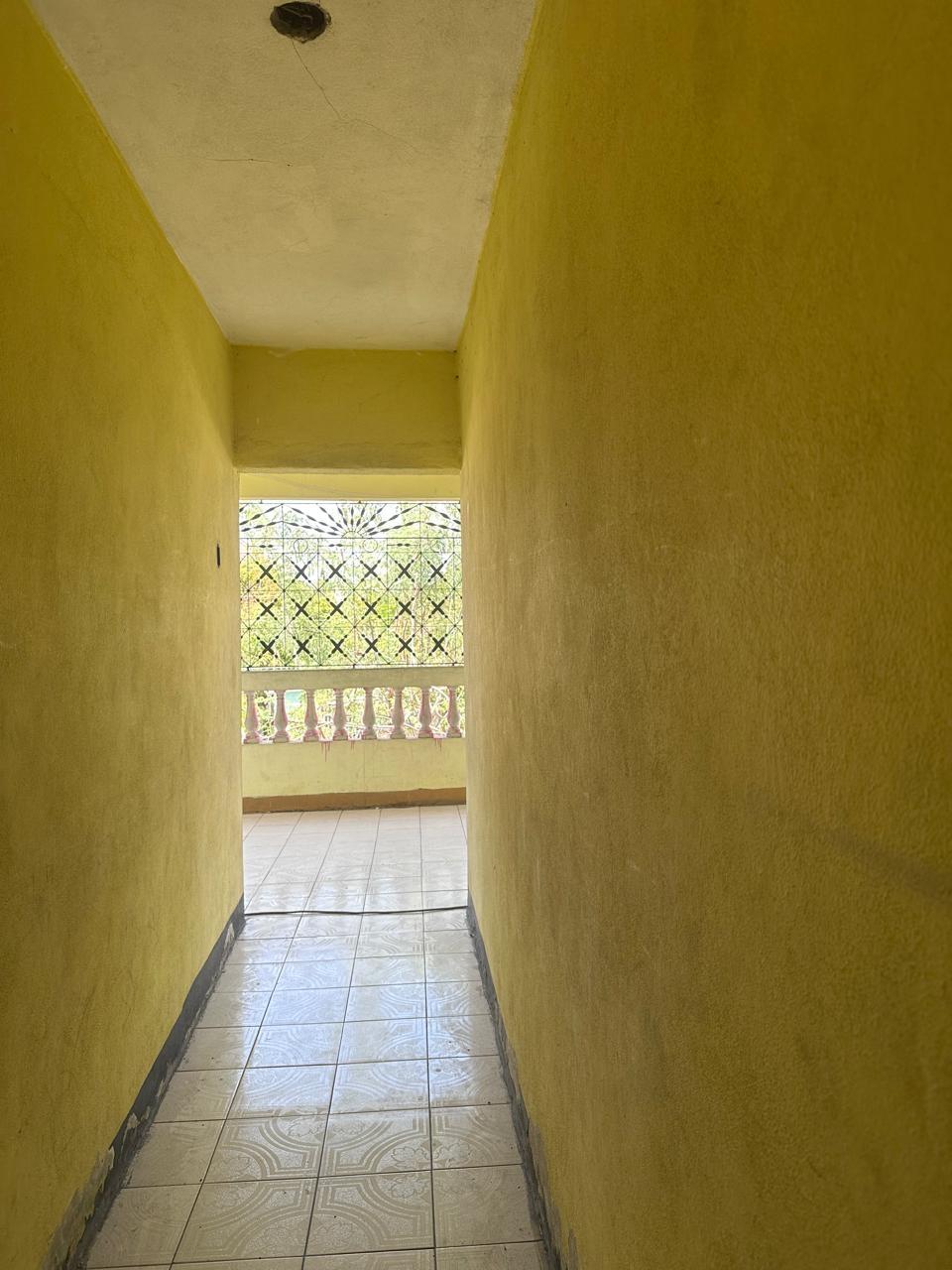 House For Sale: AVERY CRES, BRIDGEPORT, Bridgeport | $35,000,000 photo 8