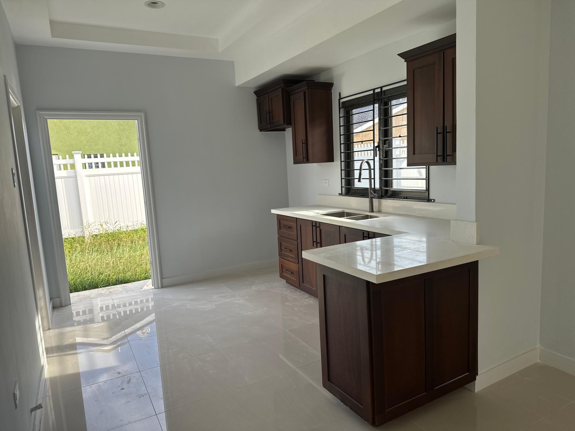 House For Rent: OAK ESTATE, Bernard Lodge | $180,000 photo 3