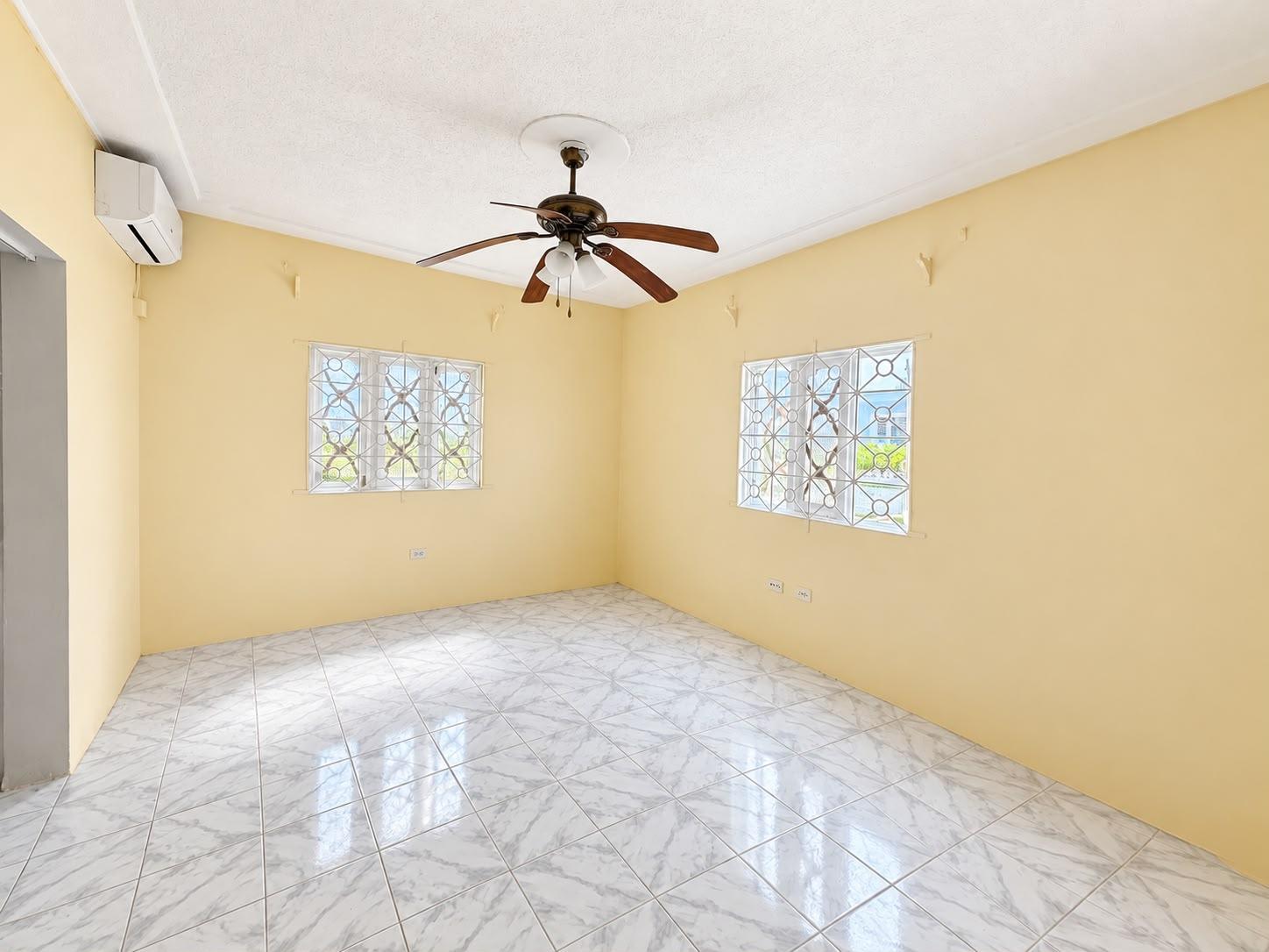 House For Rent: WEST QUEENS PARK, PORTMOR, Greater Portmore | $100,000 photo 3