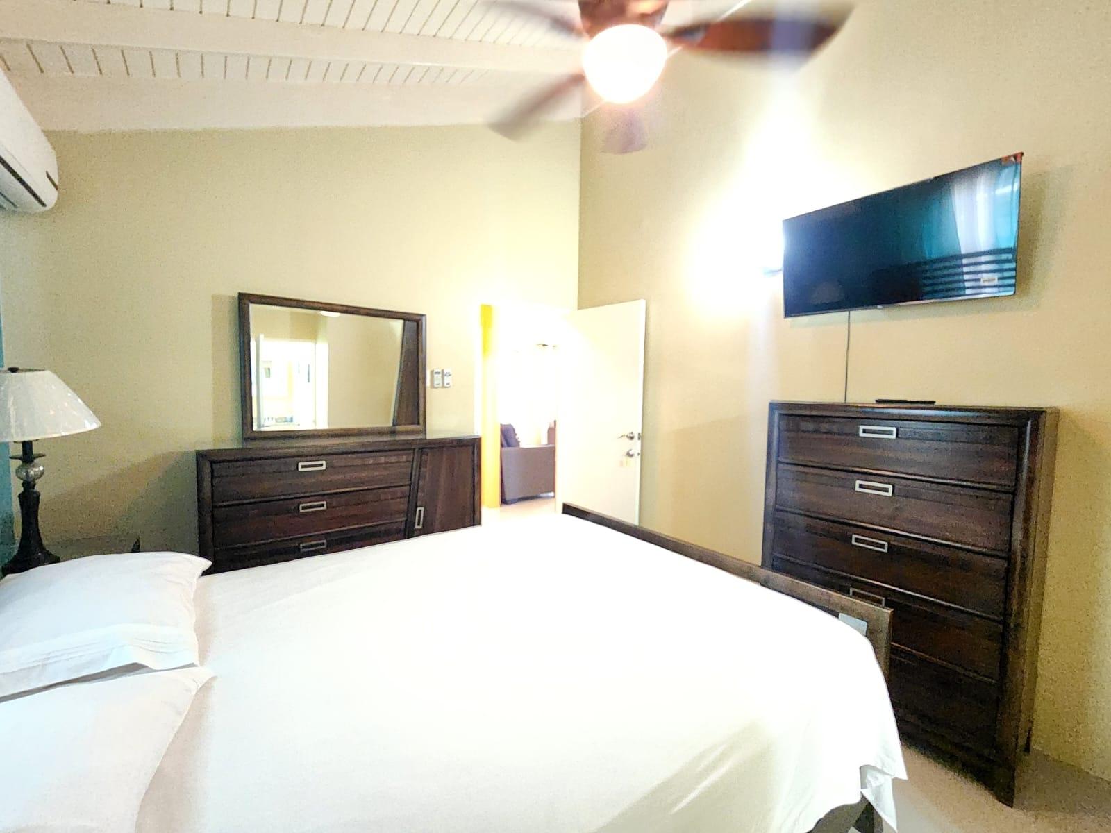 House For Rent: CANARY ROAD, DRAX HALL MA, Drax Hall Estate | $1,900 photo 16