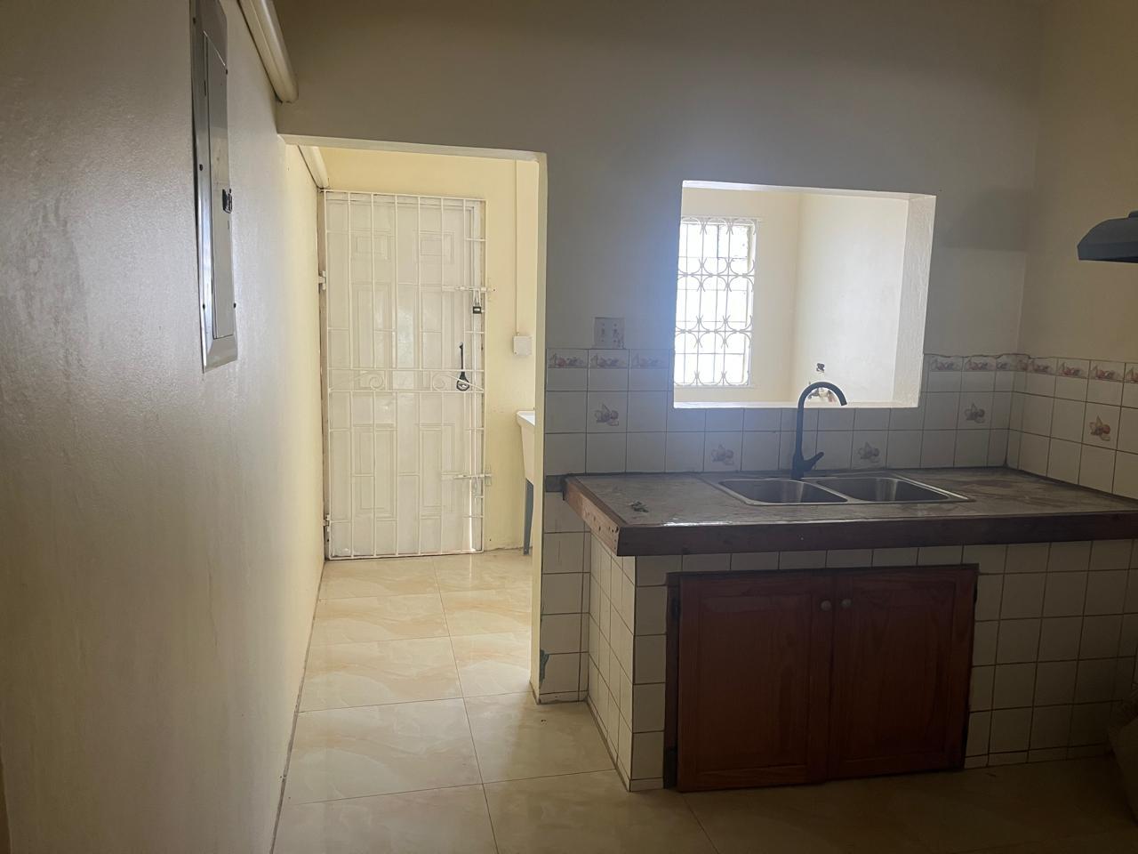 House For Sale: EAST ASCOT, 12 NORTH EAST, Greater Portmore | $28,000,000 photo 8