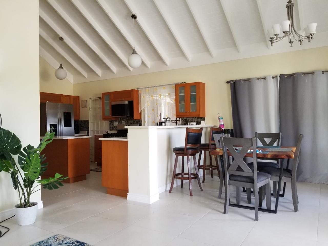 House For Rent: SEA GRAPE AVE., THE CREST, St. Ann@~apos;s Bay | $1,800 photo 8