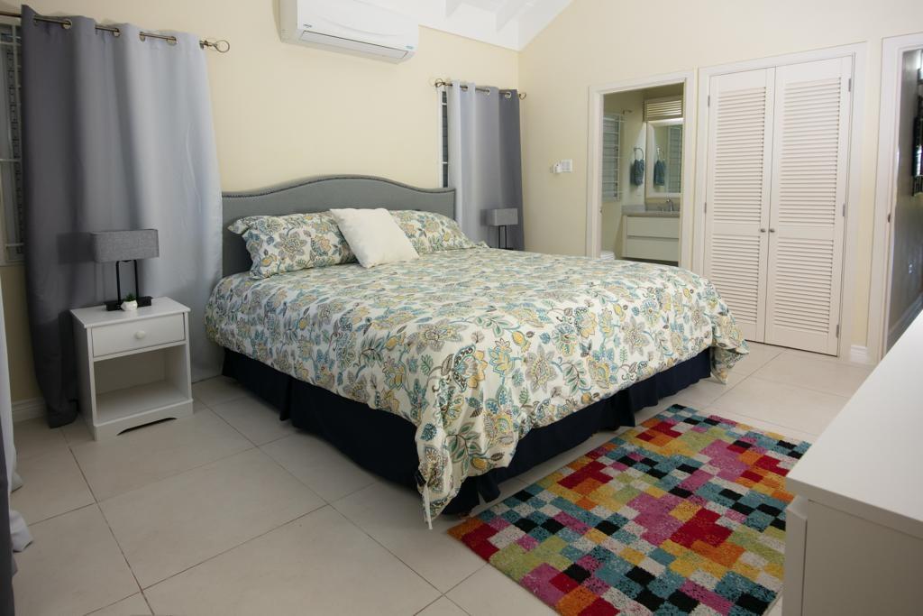House For Rent: SEA GRAPE AVE., THE CREST, St. Ann@~apos;s Bay | $1,800 photo 19