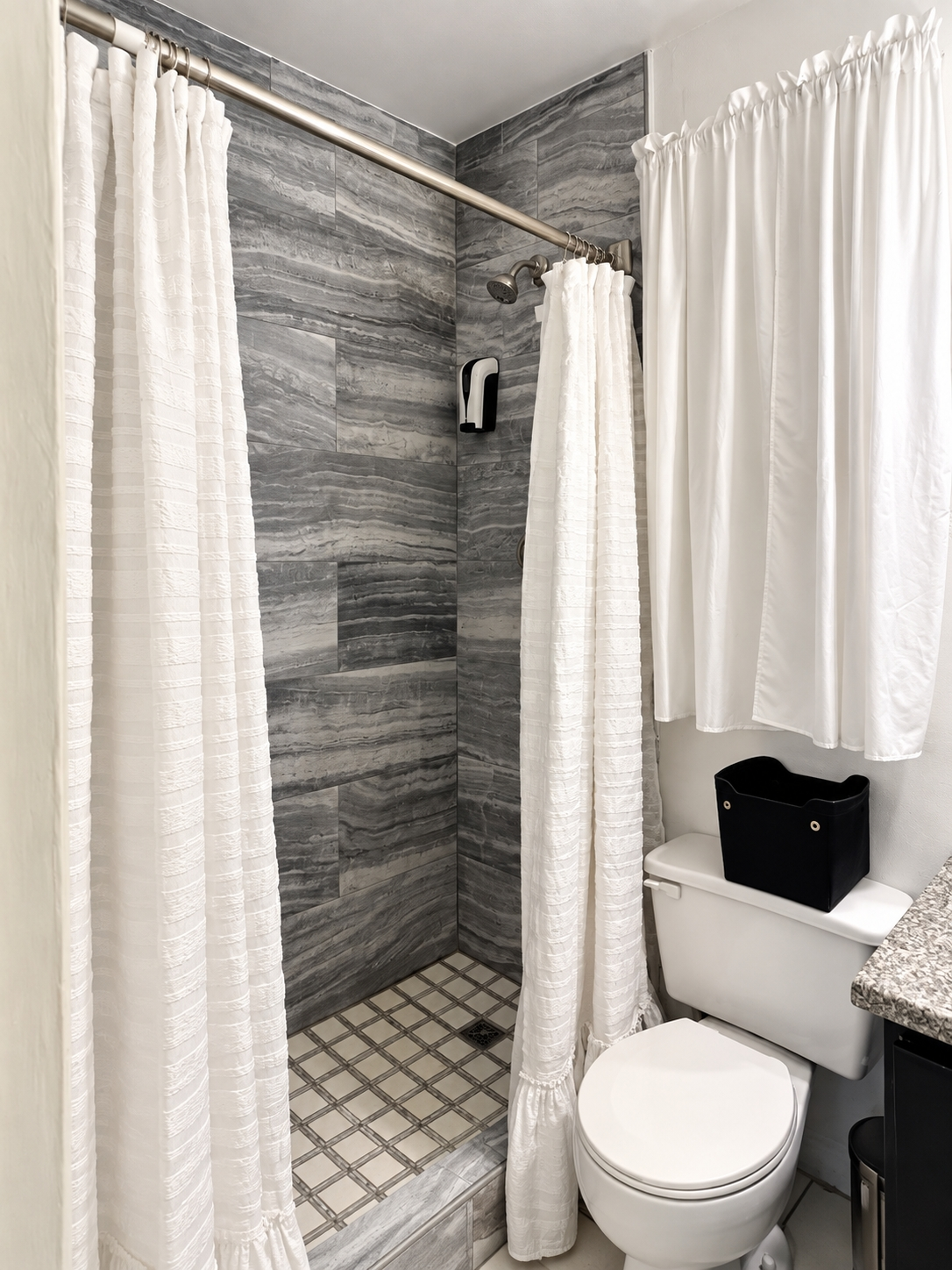 Apartment For Rent: STRATHAIRN AVENUE, Kingston 10 | $115,000 photo 2