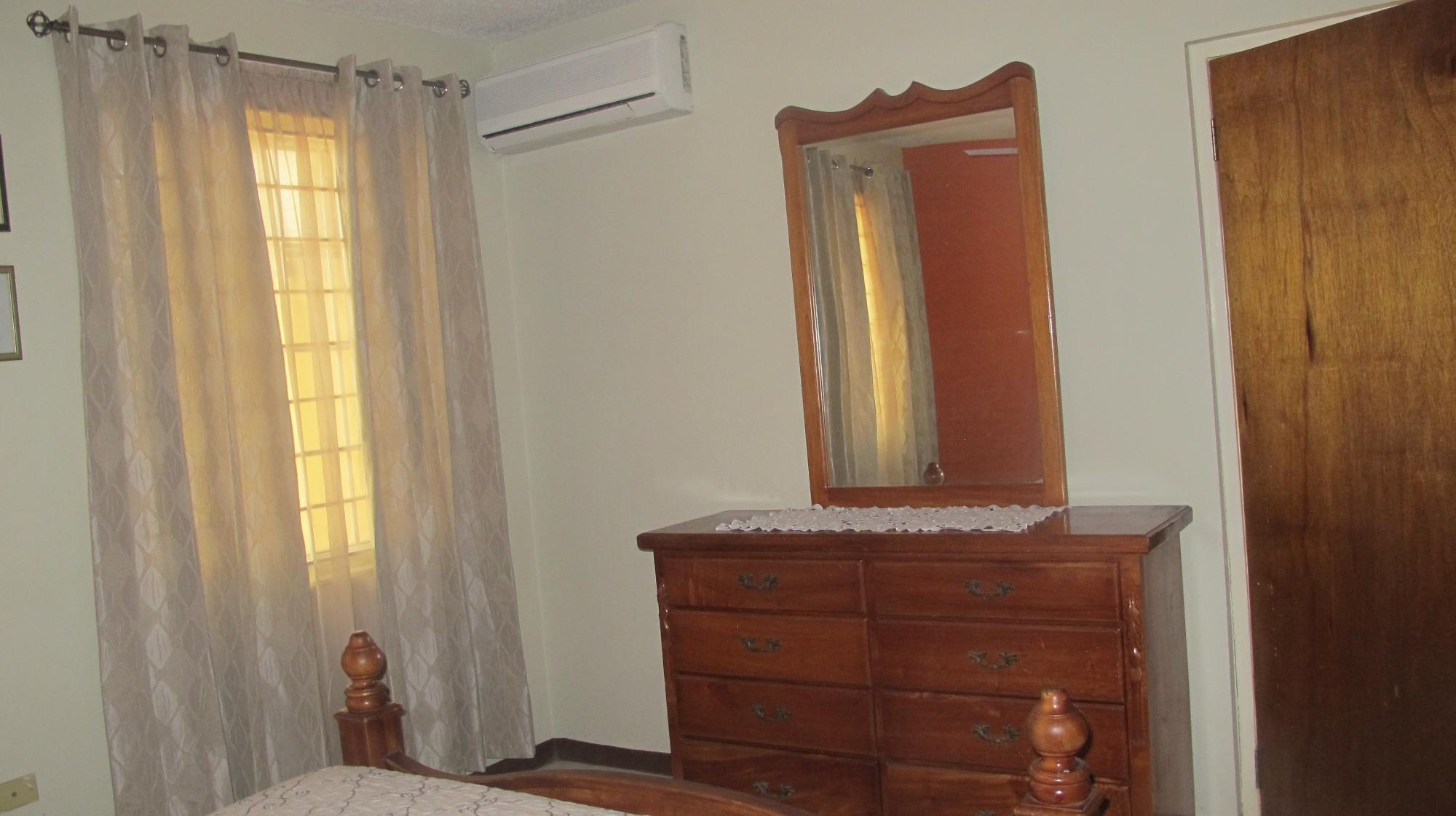 Apartment For Rent: HIBISCUS DRIVE, KINGSTON, Kingston 6 | $180,000 photo 8