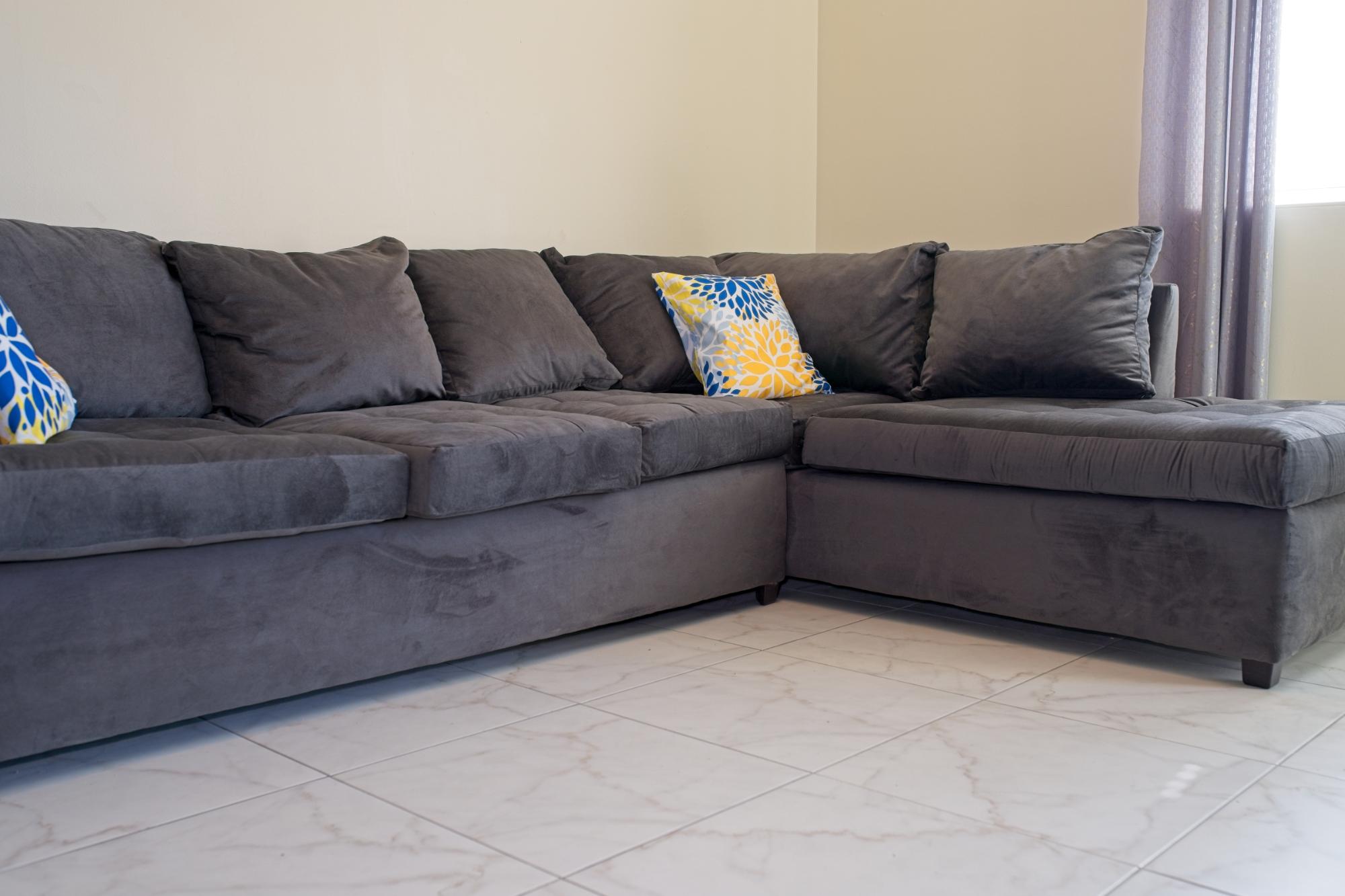 Apartment For Rent: CRIEFFE ROAD, Kingston 6 | $250,000 photo 2