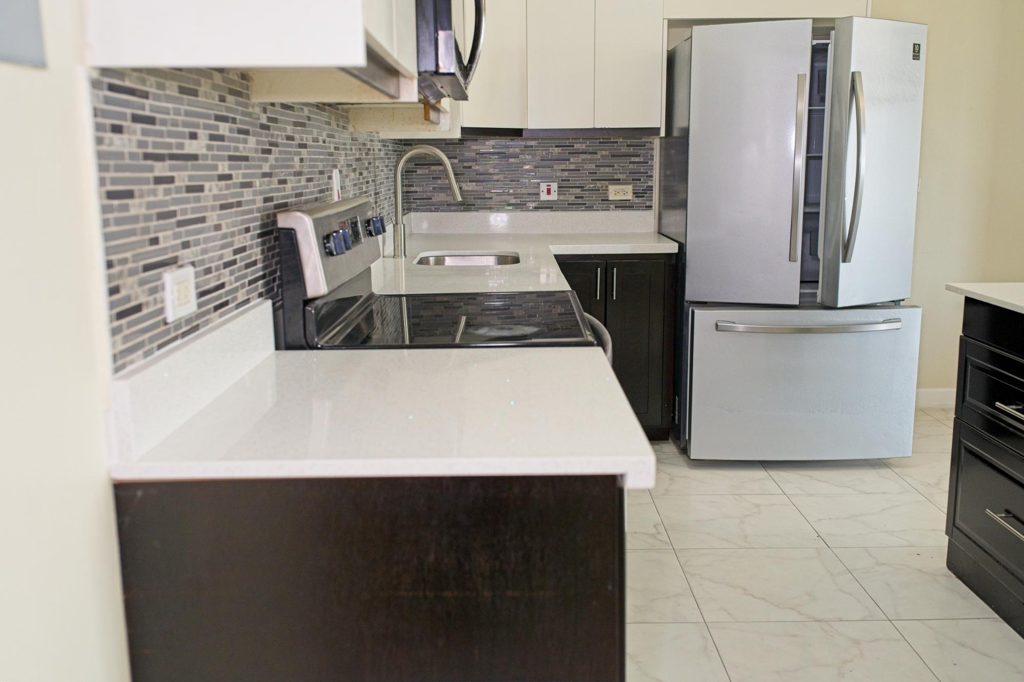 Apartment For Rent: CRIEFFE ROAD, Kingston 6 | $250,000 photo 4
