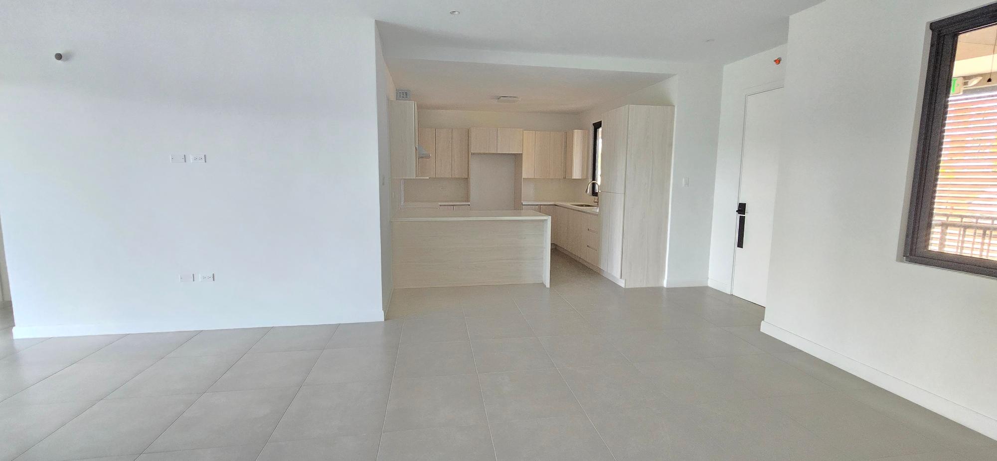 Apartment For Rent: PART OF READING PEN, ST J, Reading | $350,000 photo 10
