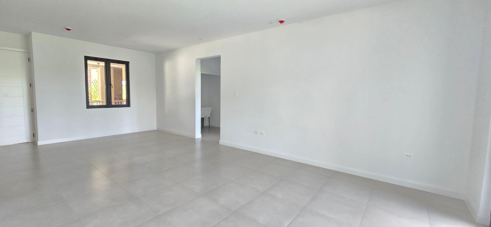 Apartment For Rent: PART OF READING PEN, ST J, Reading | $350,000 photo 15