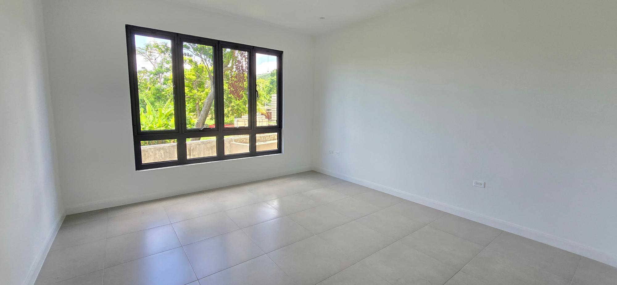 Apartment For Rent: PART OF READING PEN, ST J, Reading | $350,000 photo 18