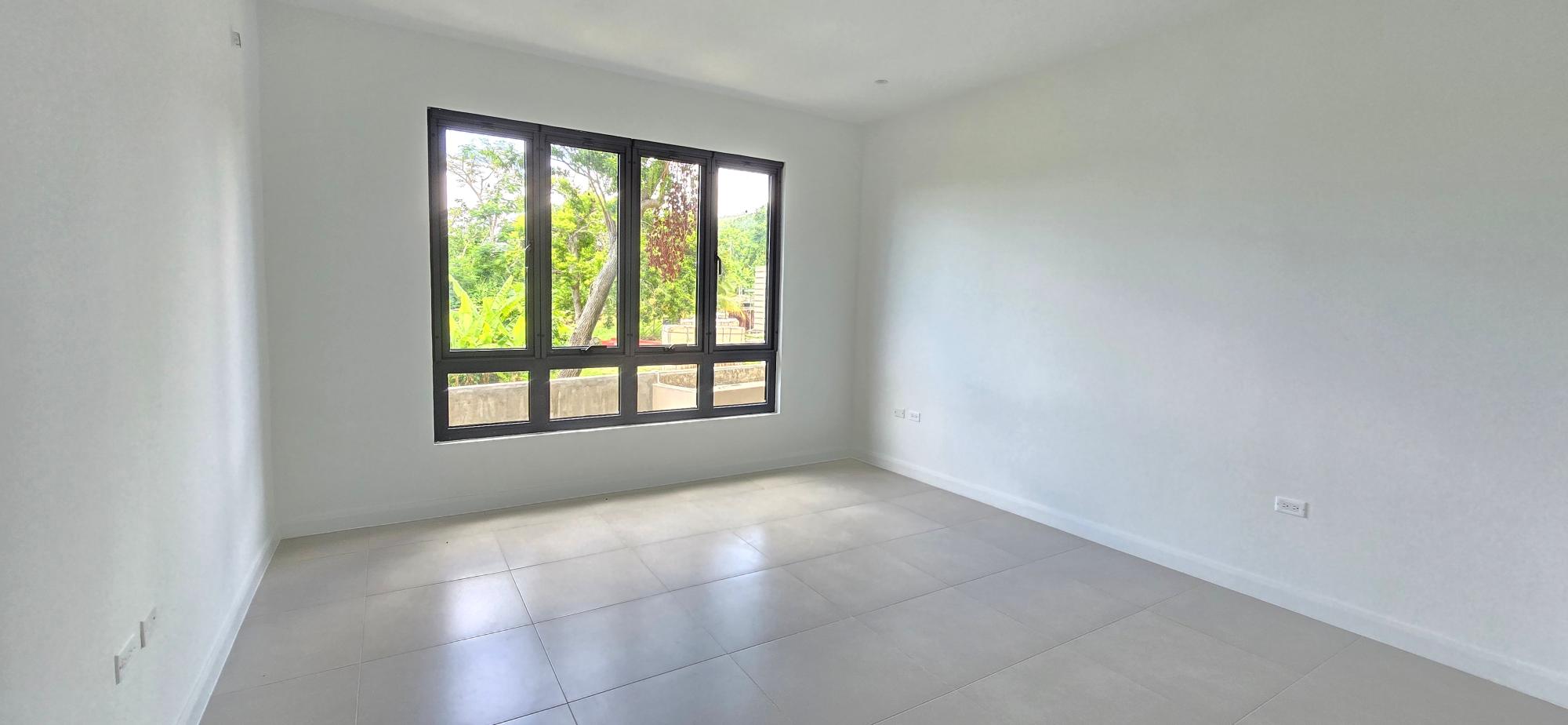 Apartment For Rent: PART OF READING PEN, ST J, Reading | $350,000 photo 23