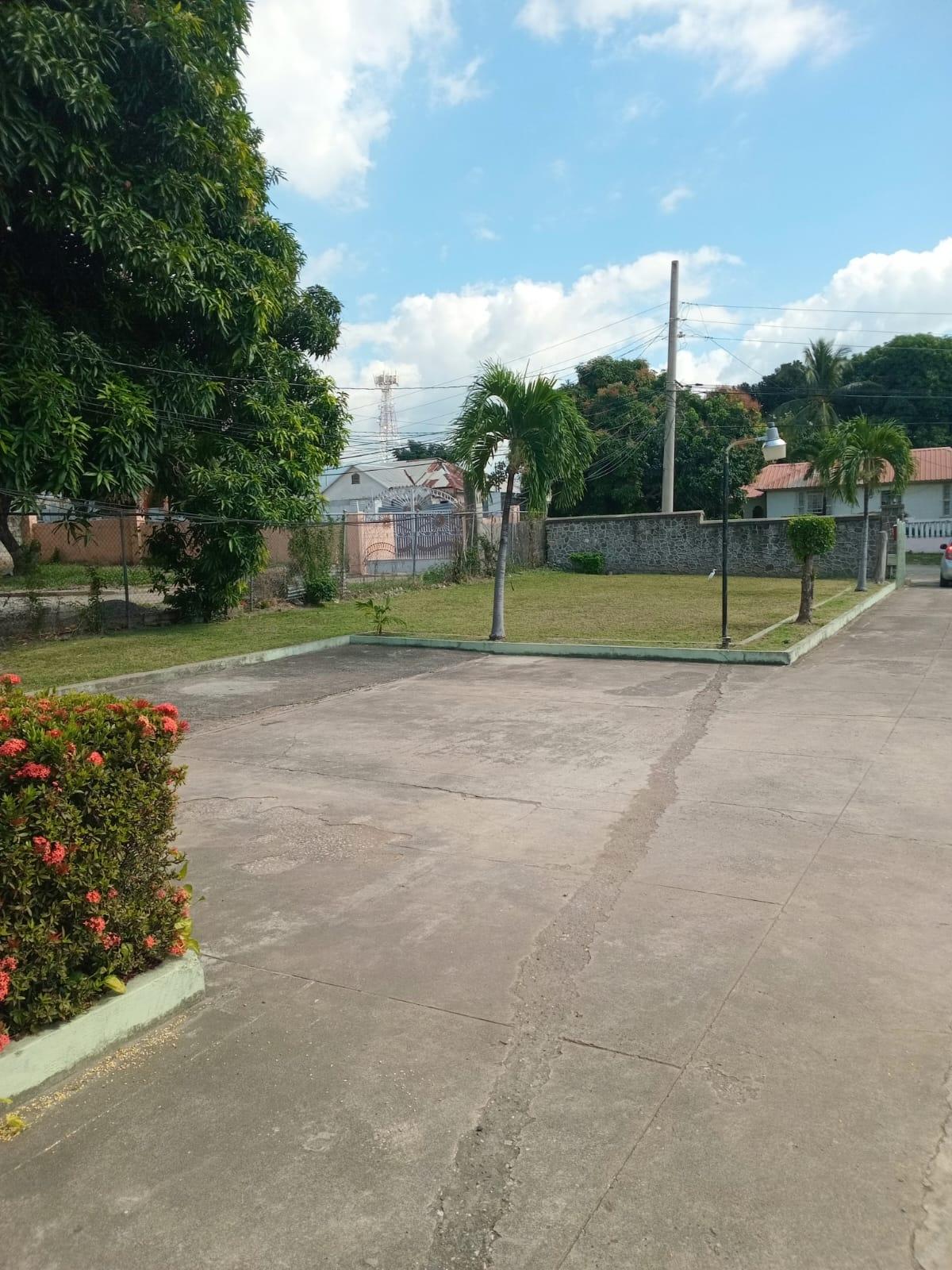 Apartment For Sale: MERRIVALE AVE, Kingston 8 | $35,000,000 photo 14