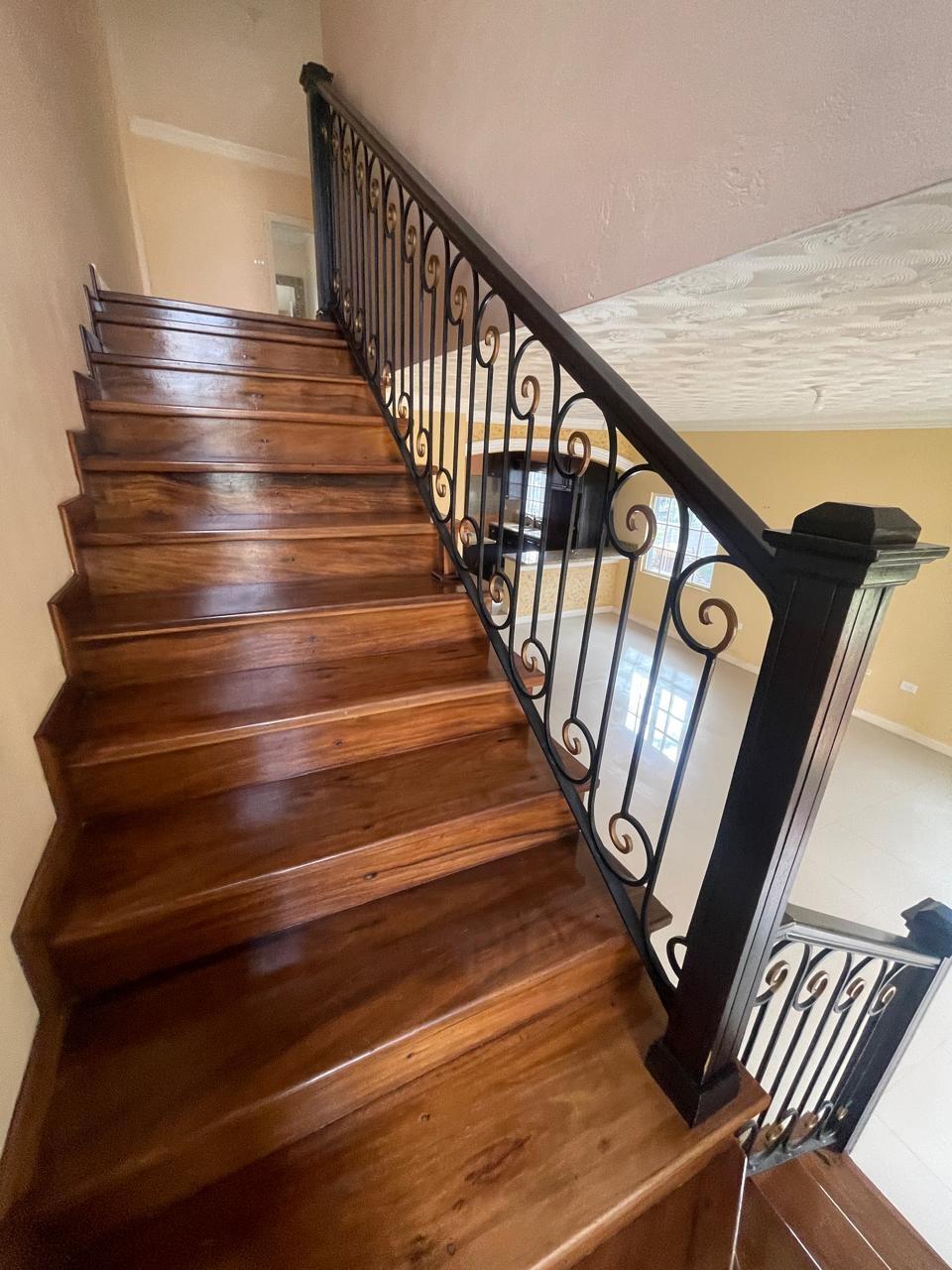 Townhouse For Rent: NEWARK ESTATES, New Hark Estate | $150,000 photo 10
