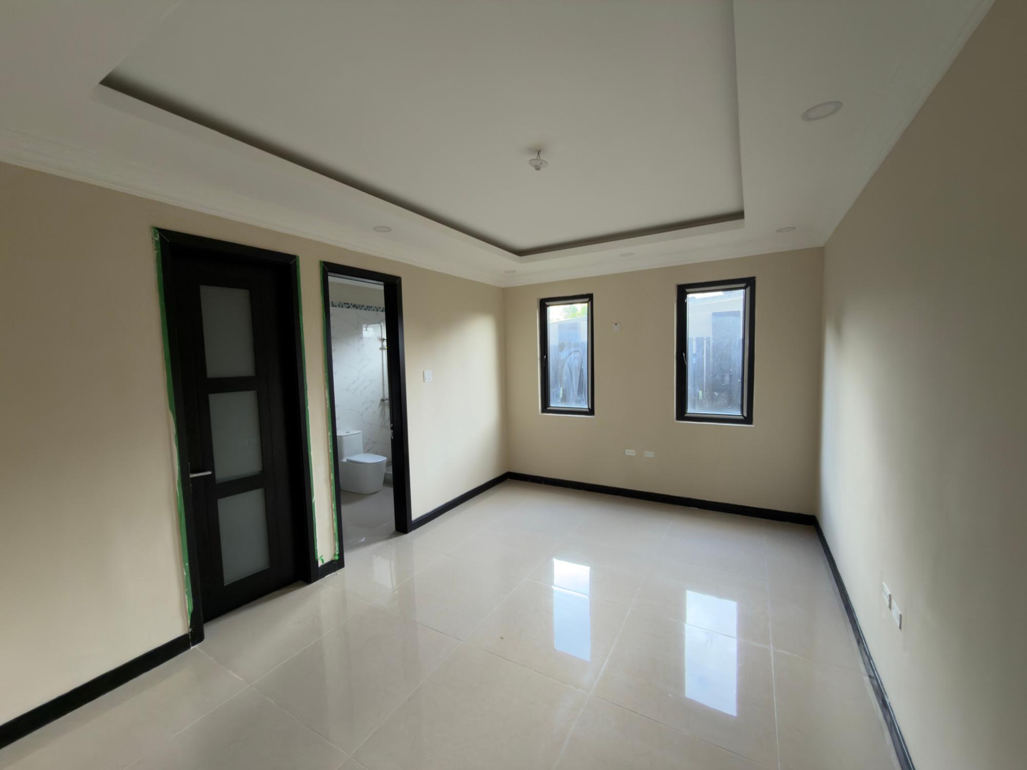 Apartment For Sale: DARLINGTON AVENUE, Kingston 8 | $46,500,000 photo 9