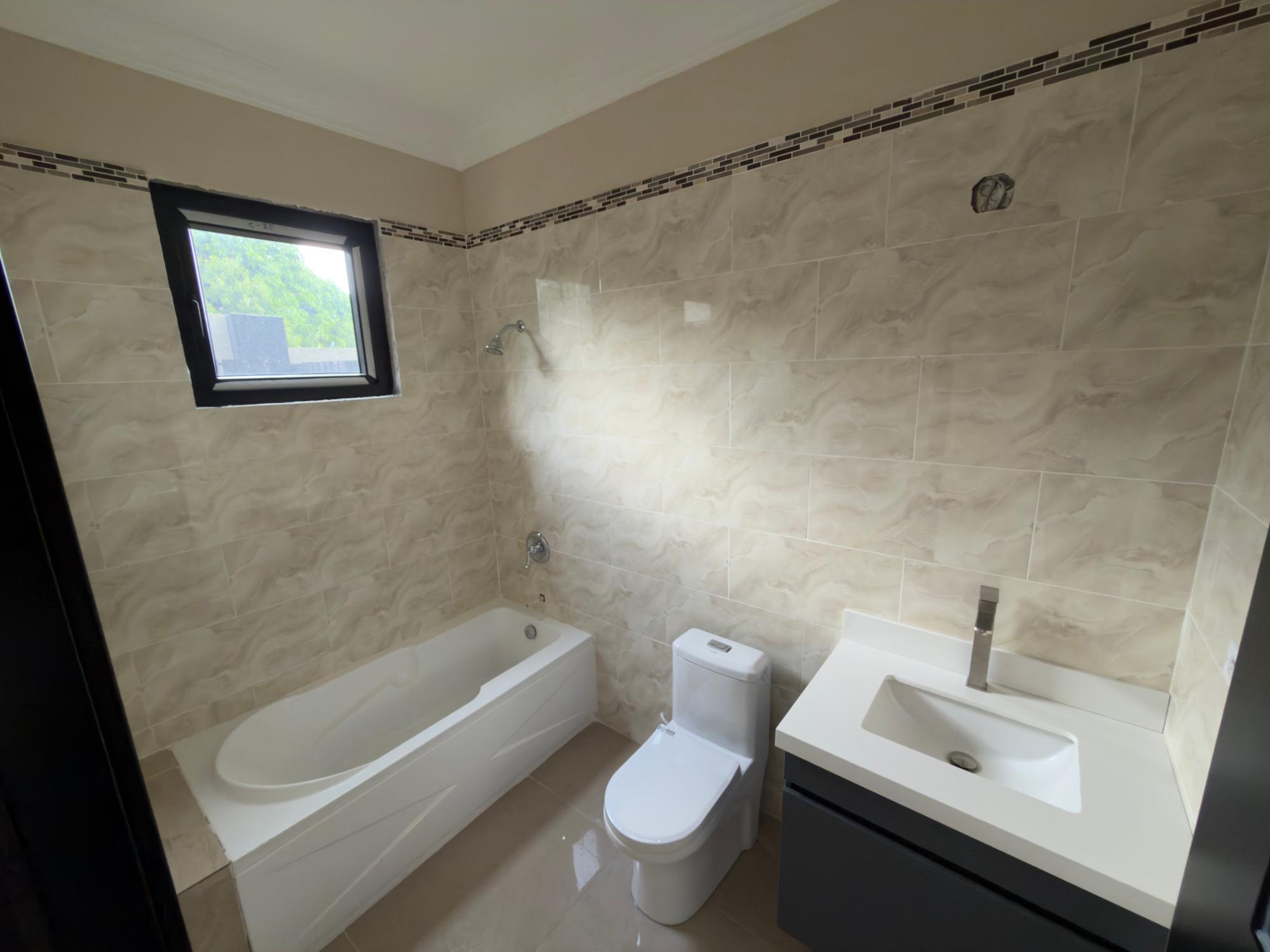 Apartment For Sale: DARLINGTON AVENUE, Kingston 8 | $46,500,000 photo 12