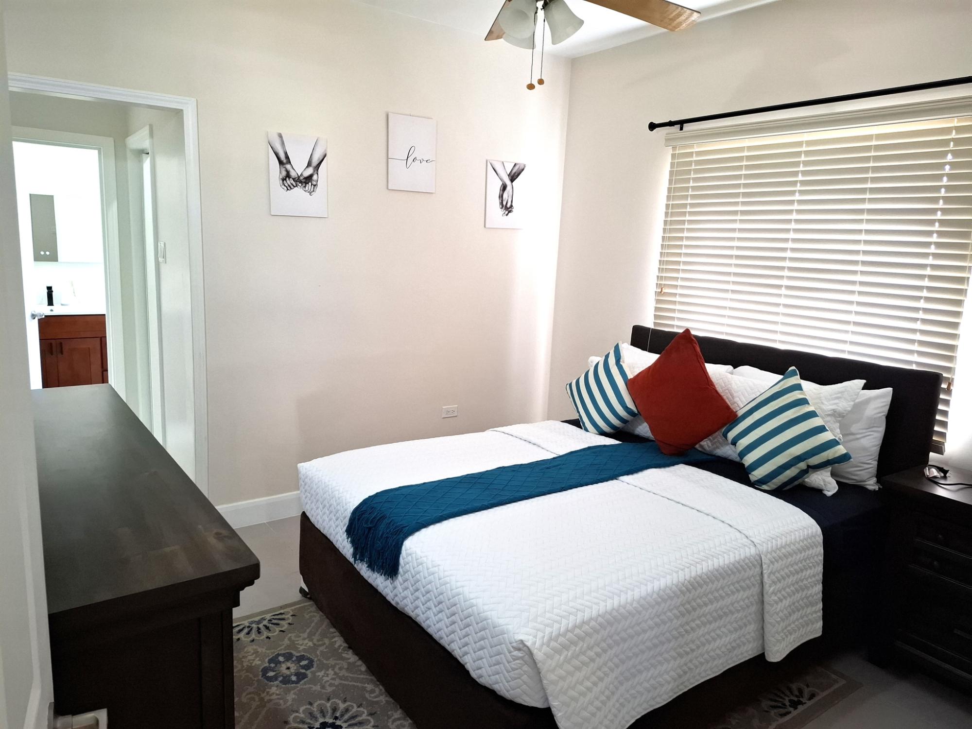 House For Rent: SEASHORE E, OCEANPOINTE, Lucea | $1,300 photo 6