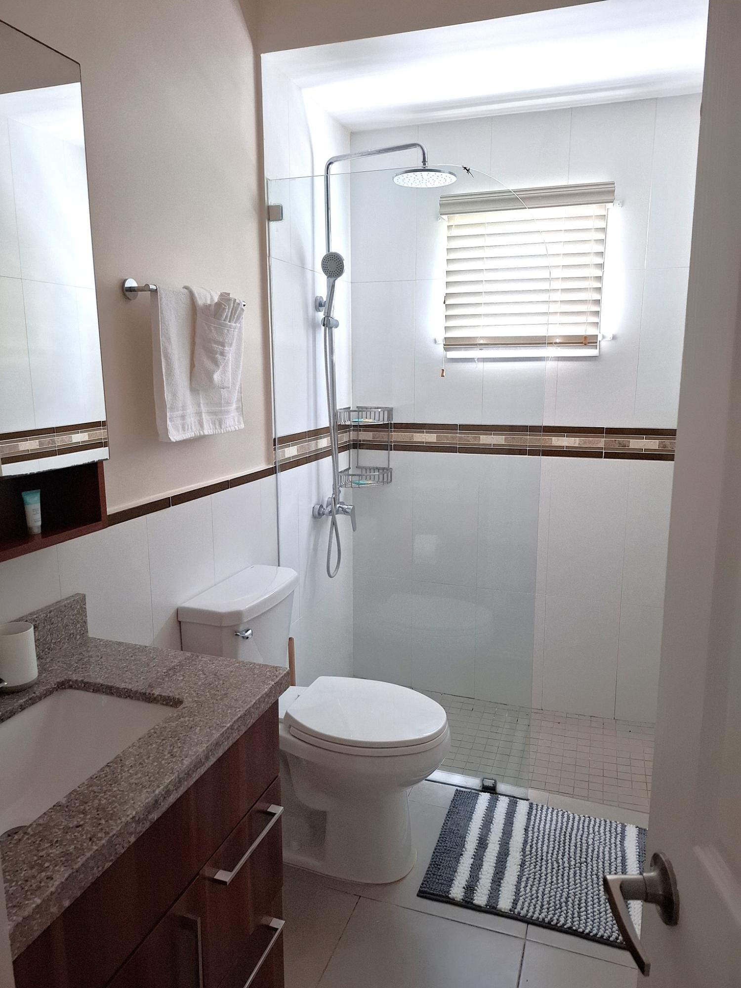House For Rent: SEASHORE E, OCEANPOINTE, Lucea | $1,300 photo 9