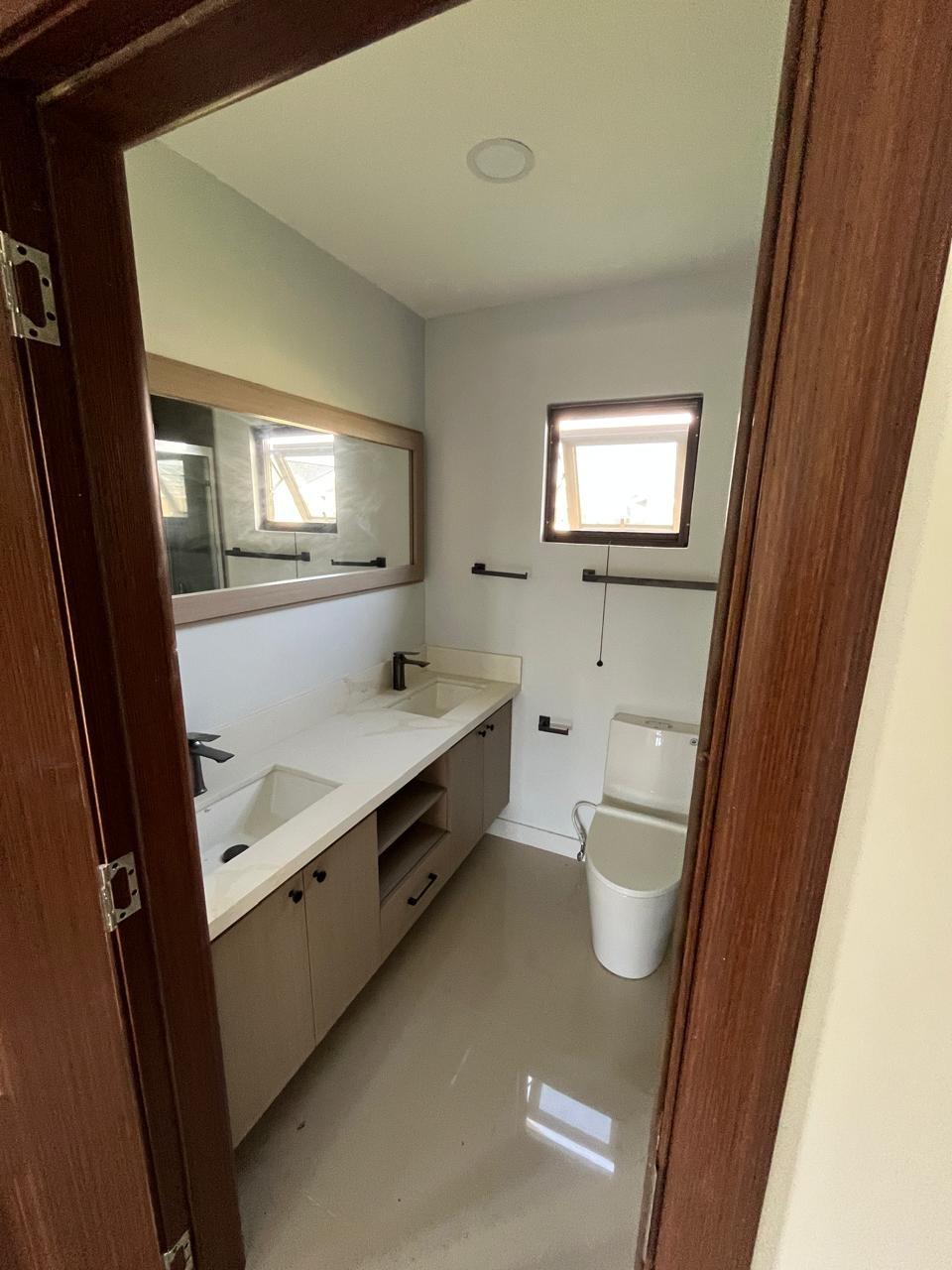 House For Rent: PHASE 2, BERNARD LODGE, Greater Portmore | $230,000 photo 9