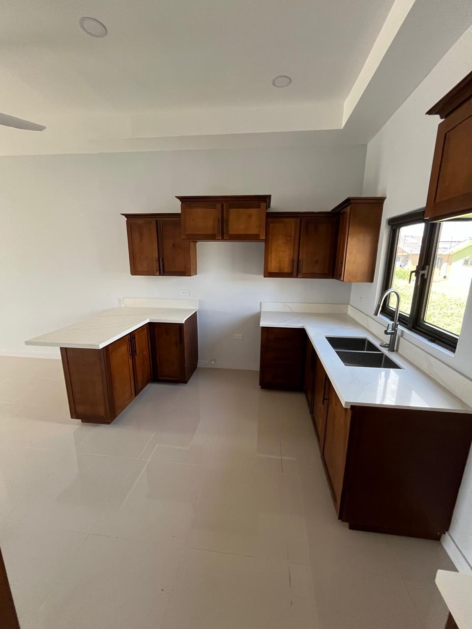 House For Rent: PHASE 2, BERNARD LODGE, Greater Portmore | $230,000 photo 12