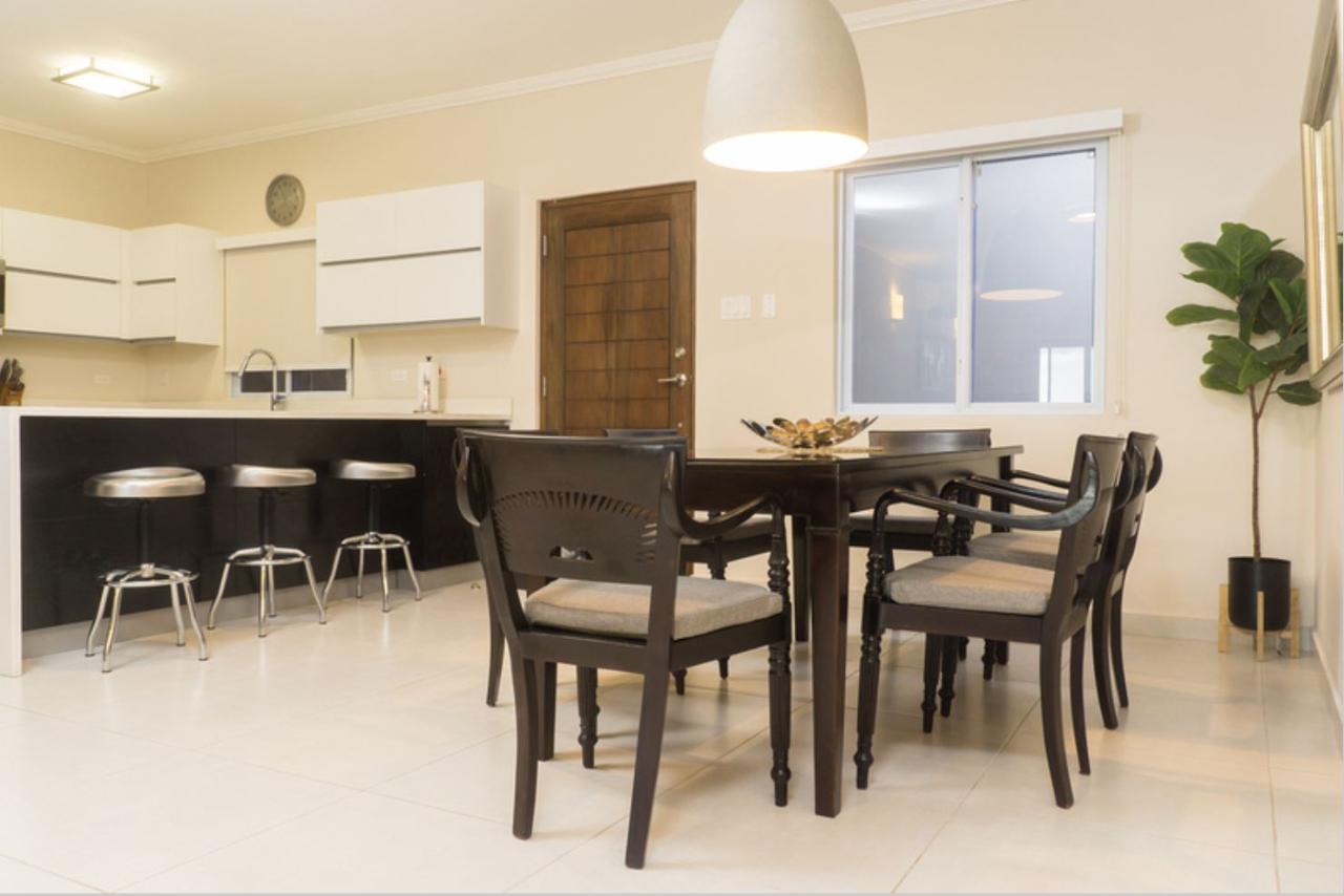 Apartment For Rent: GARDEN CLOSE, Kingston 8 | $3,500 photo 4