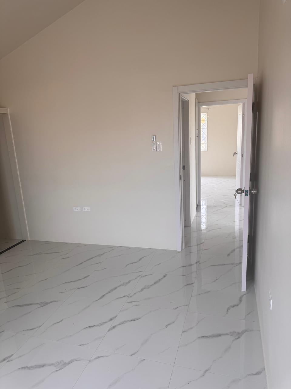 House For Rent: BAYLEAF CRESCENT, PHOENIX, Phoenix Park | $150,000 photo 7