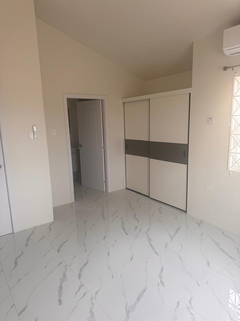 House For Rent: BAYLEAF CRESCENT, PHOENIX, Phoenix Park | $150,000 photo 8