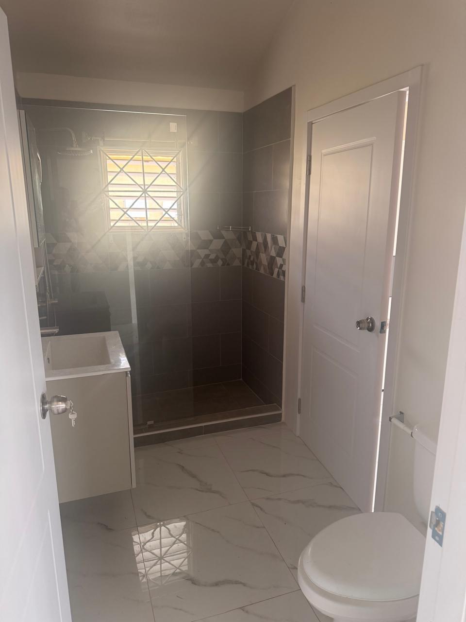 House For Rent: BAYLEAF CRESCENT, PHOENIX, Phoenix Park | $150,000 photo 9