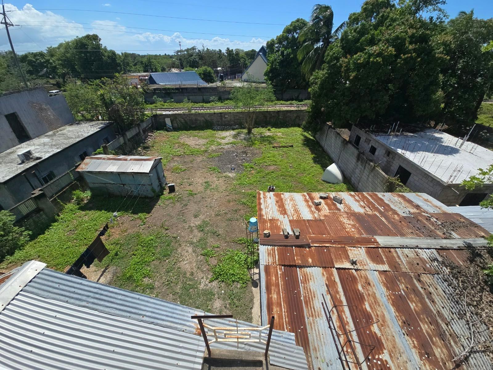 House For Sale: HAMPTON GREEN AVENUE, Spanish Town | $30,000,000 photo 3