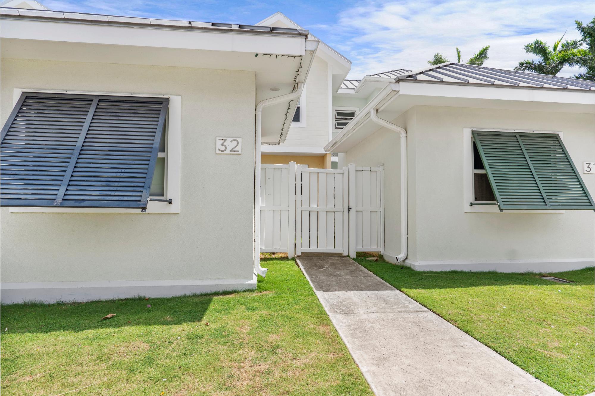 Townhouse For Rent: FREEPORT, Montego Bay | $3,300 photo 3