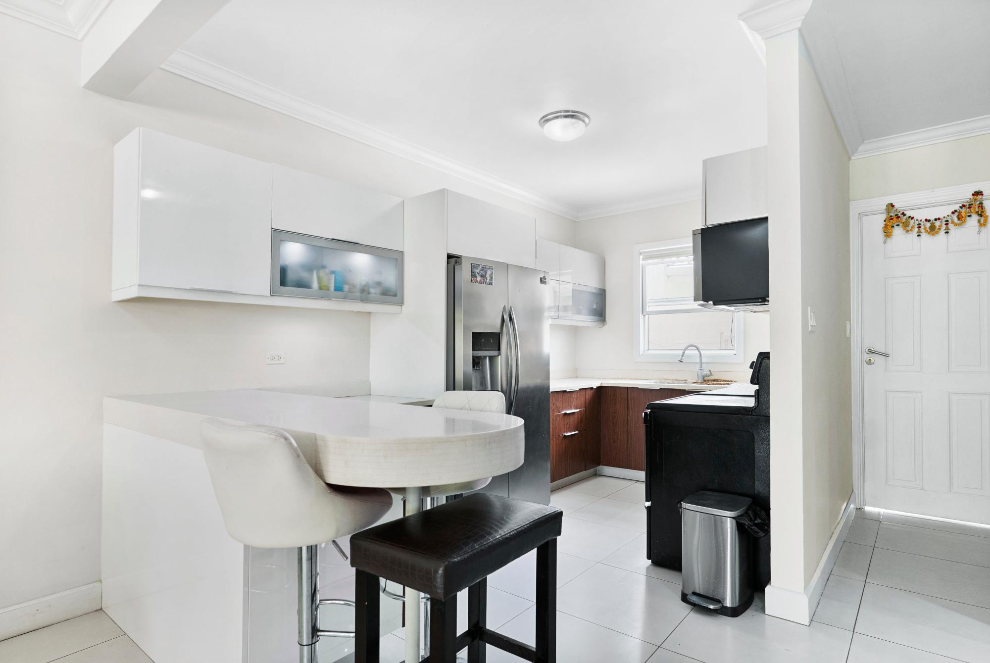 Townhouse For Rent: FREEPORT, Montego Bay | $3,300 photo 4