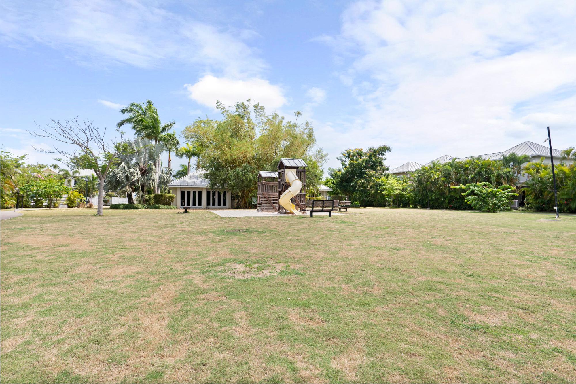 Townhouse For Rent: FREEPORT, Montego Bay | $3,300 photo 18