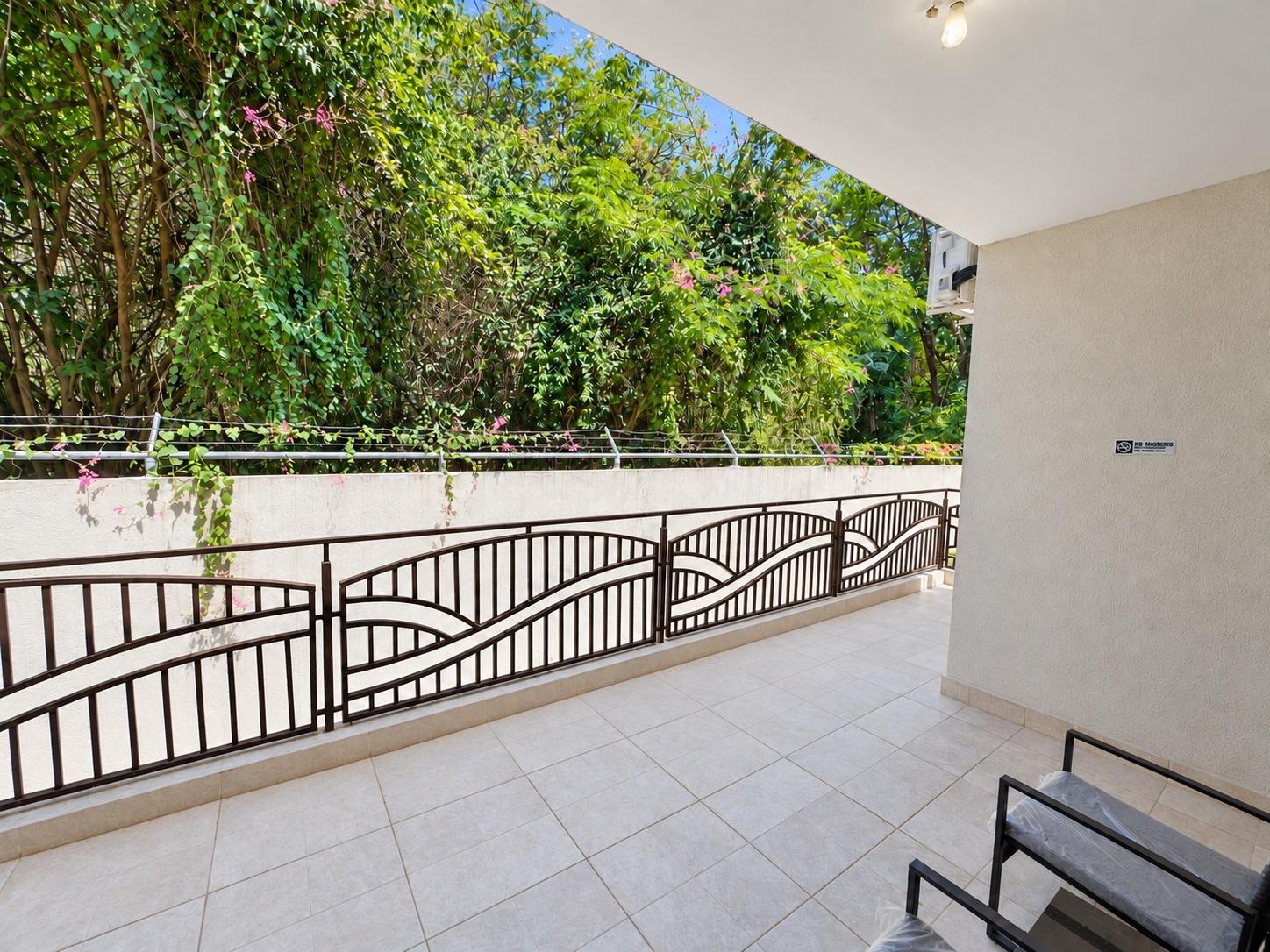 Apartment For Rent: DURIE DRIVE, Kingston 8 | $3,000 photo 13
