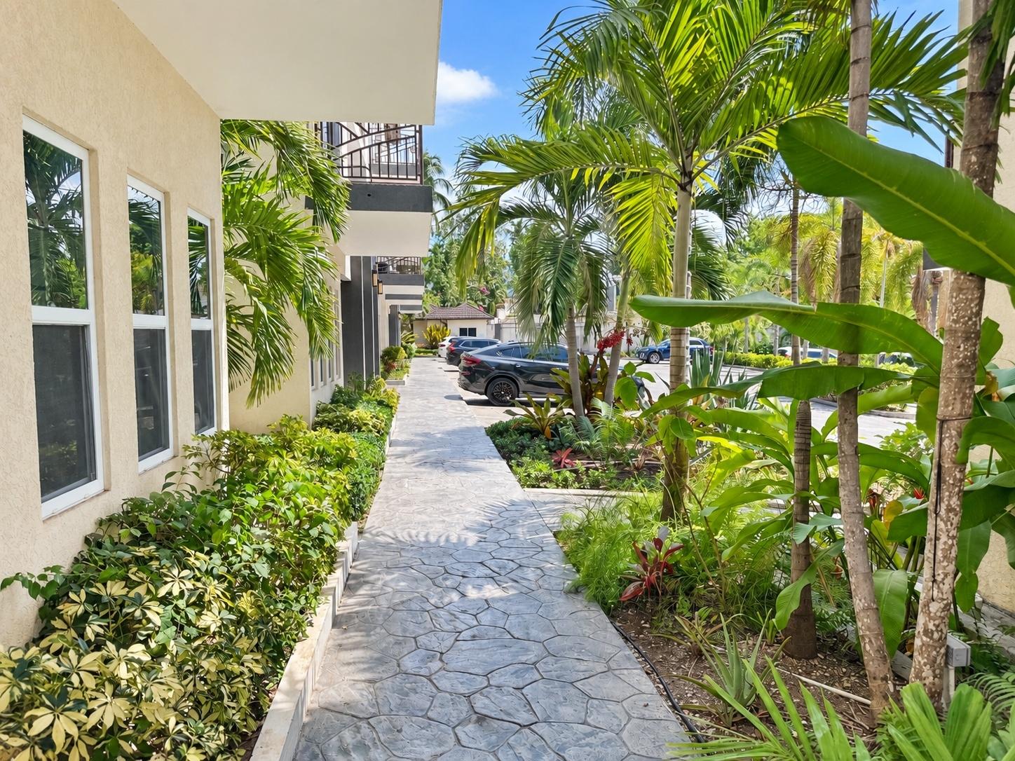Apartment For Rent: DURIE DRIVE, Kingston 8 | $3,000 photo 16