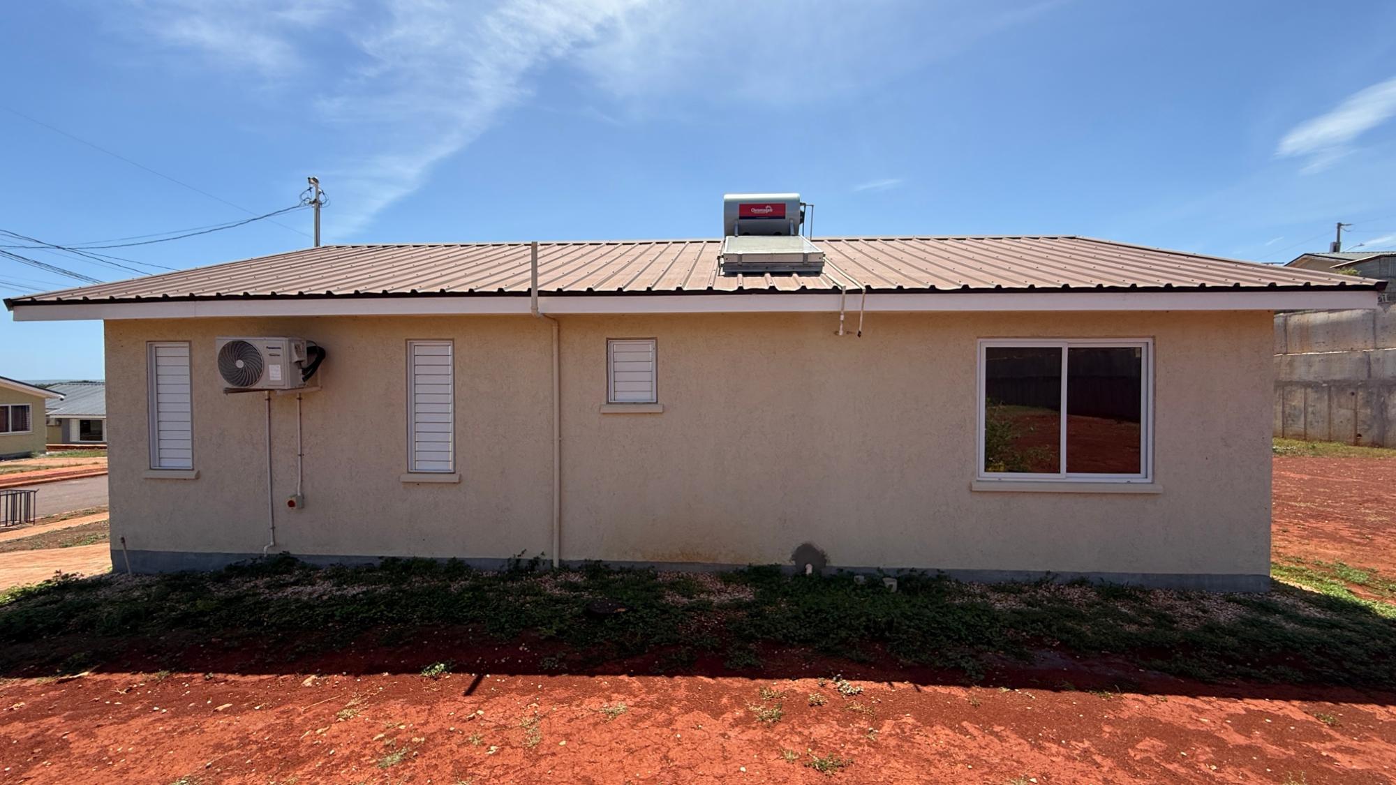House For Rent: WARWICK CASTLE, SILVERSUN, Innswood | $90,000 photo 12