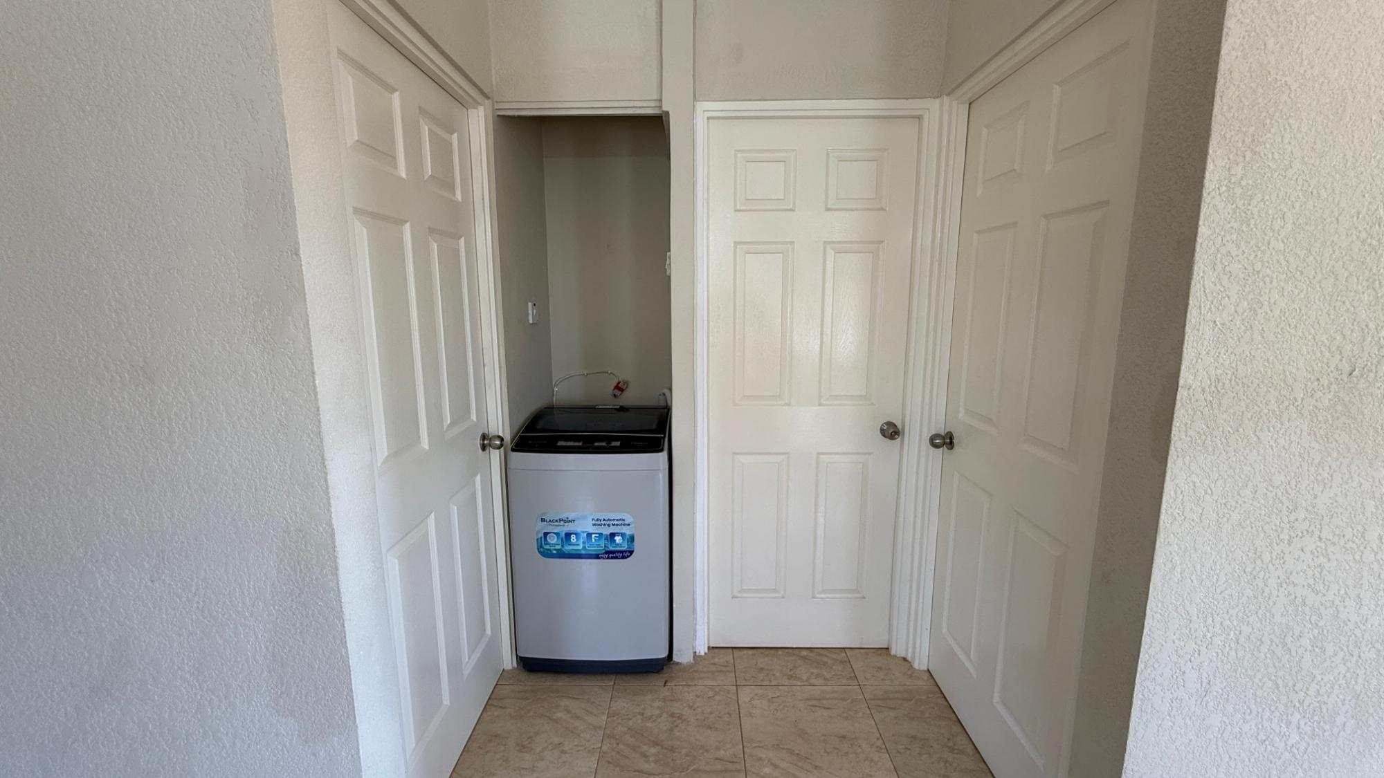 House For Rent: WARWICK CASTLE, SILVERSUN, Innswood | $90,000 photo 21