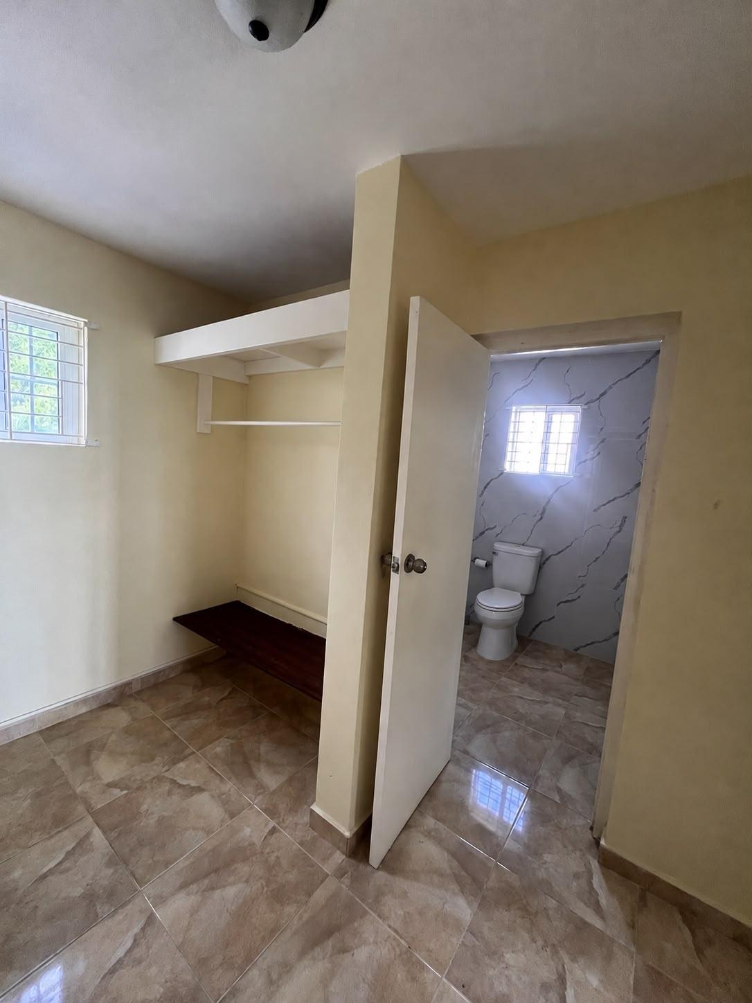 House For Rent: EAST WIDCOMBE HEIGHTS, Kingston 6 | $3,100 photo 10